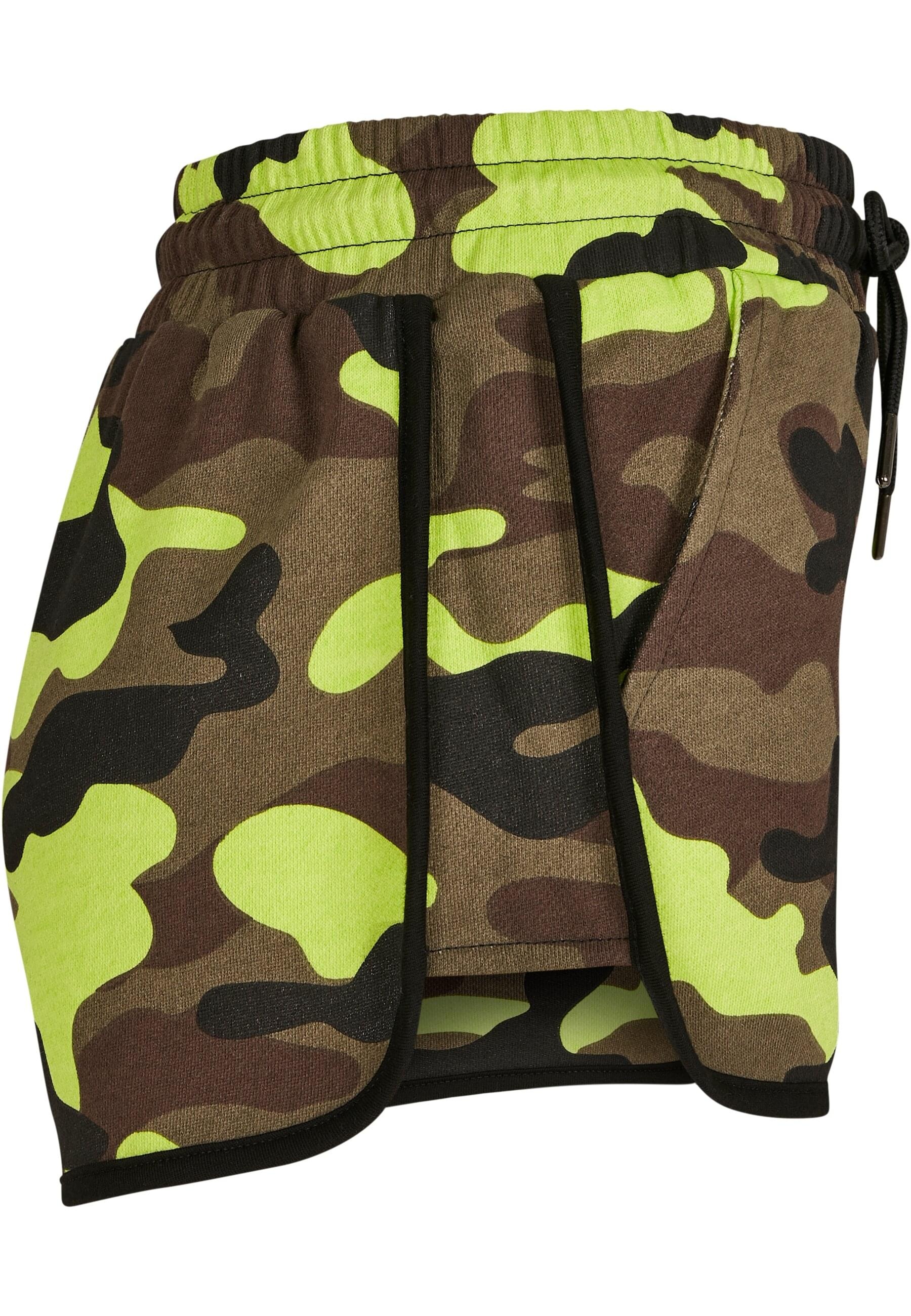 URBAN CLASSICS Stoffhose »Urban Classics Damen Ladies Printed Camo Hot Pants«, (1 tlg.)