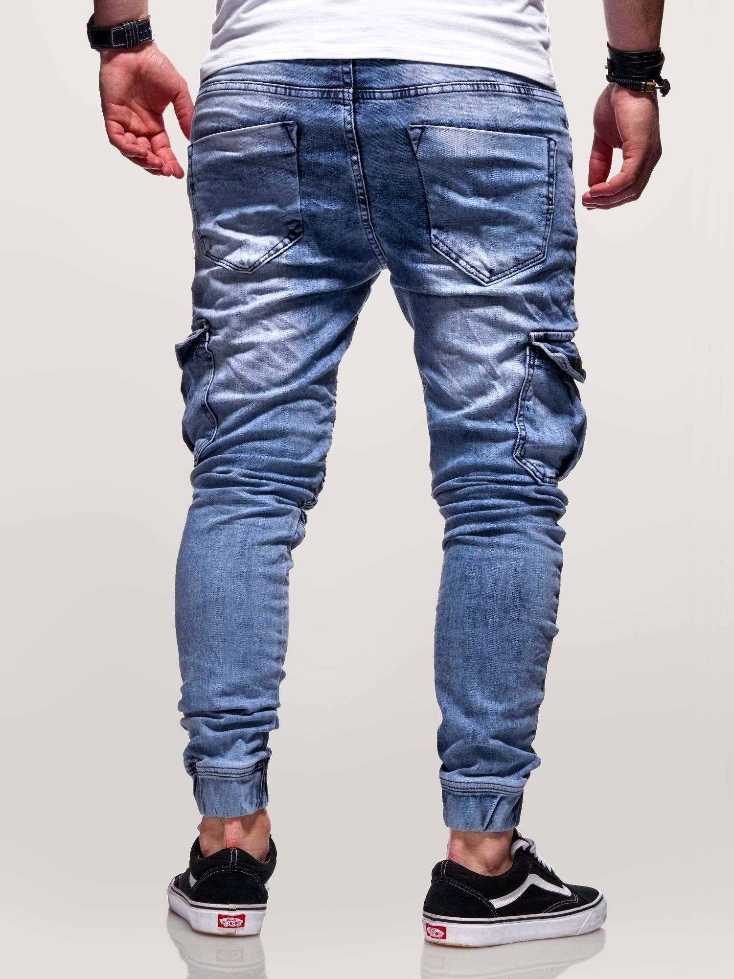 behype Slim-fit-Jeans »BILLY«, mit praktischen Taschen