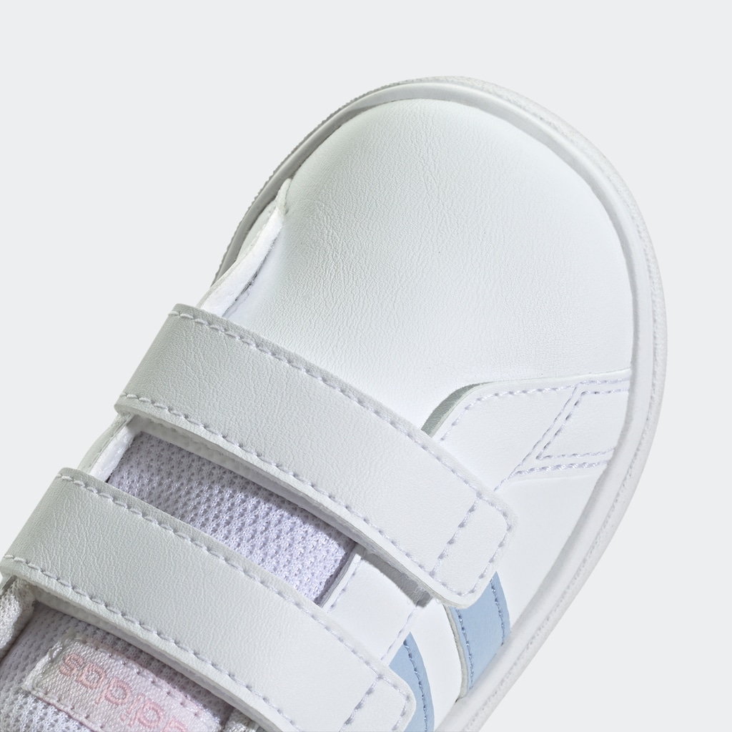 adidas Sportswear Sneaker »GRAND COURT LIFESTYLE HOOK AND LOOP«, Design auf den Spuren des adidas Superstar