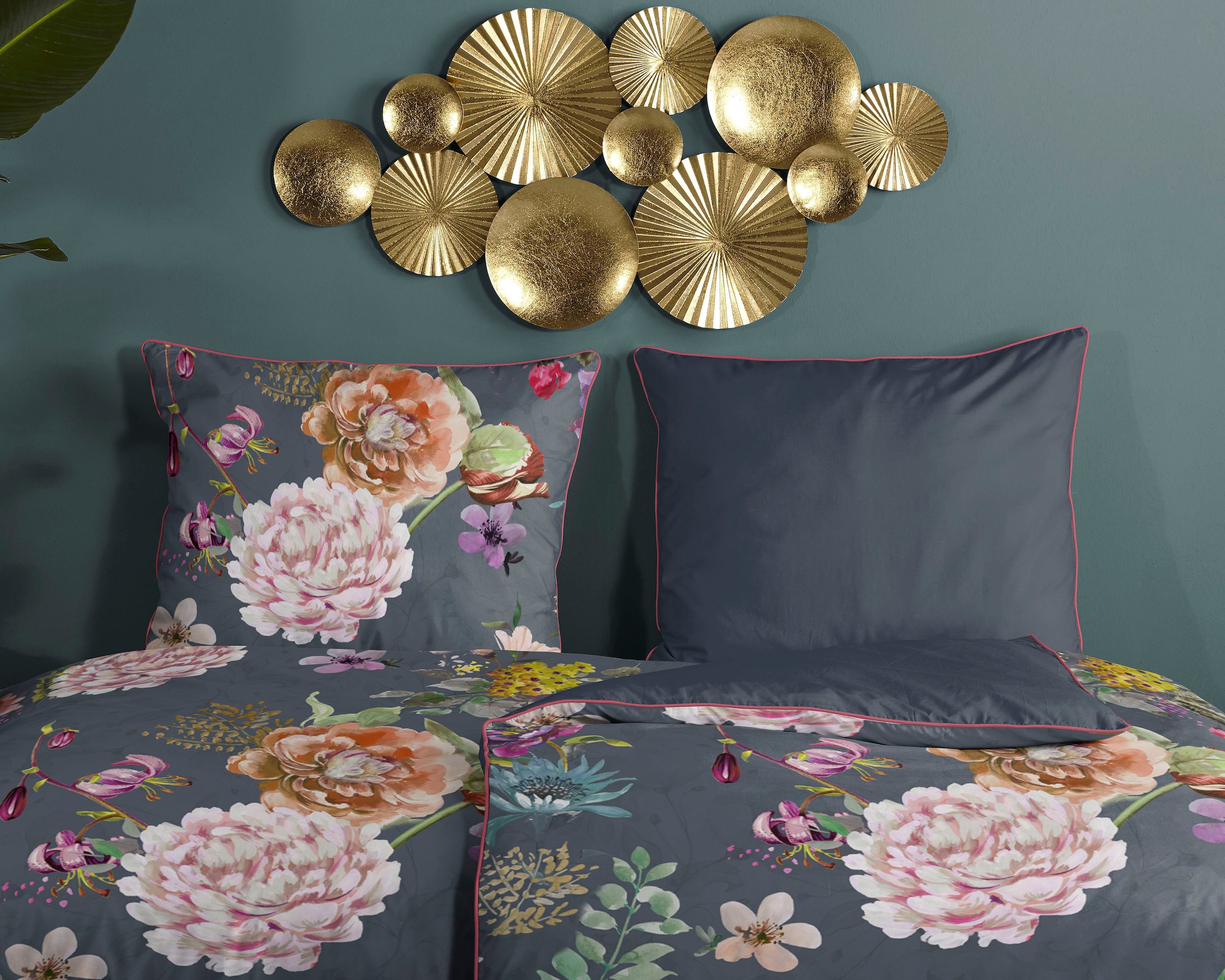Descanso Wendebettwäsche »Parma«, Baumwolle, Satin, 135x200, Biese, Reißverschluss, Wendeoptik, Blumen