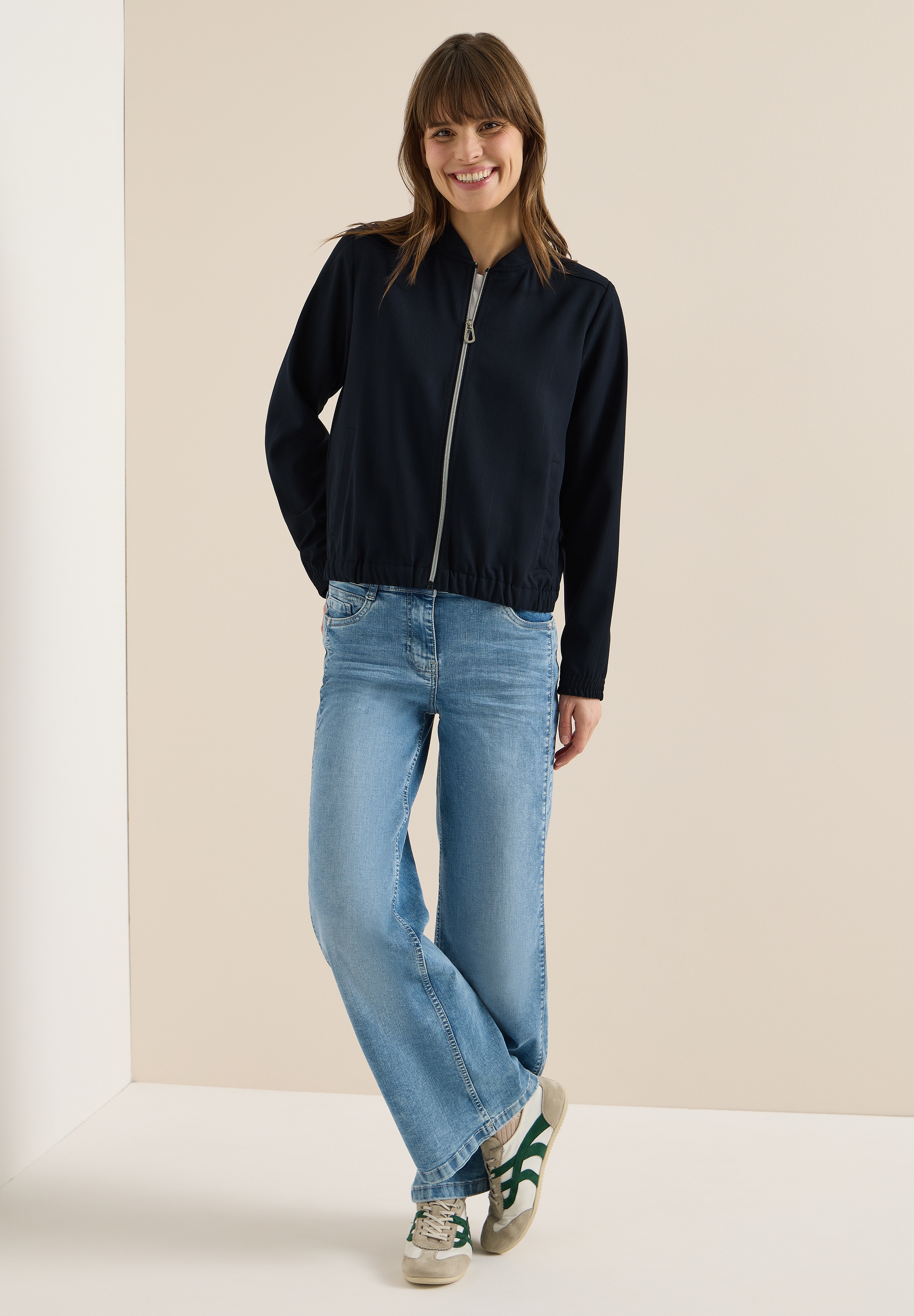 Cecil Kurzjacke ohne Kapuze mit Glitzerdetail