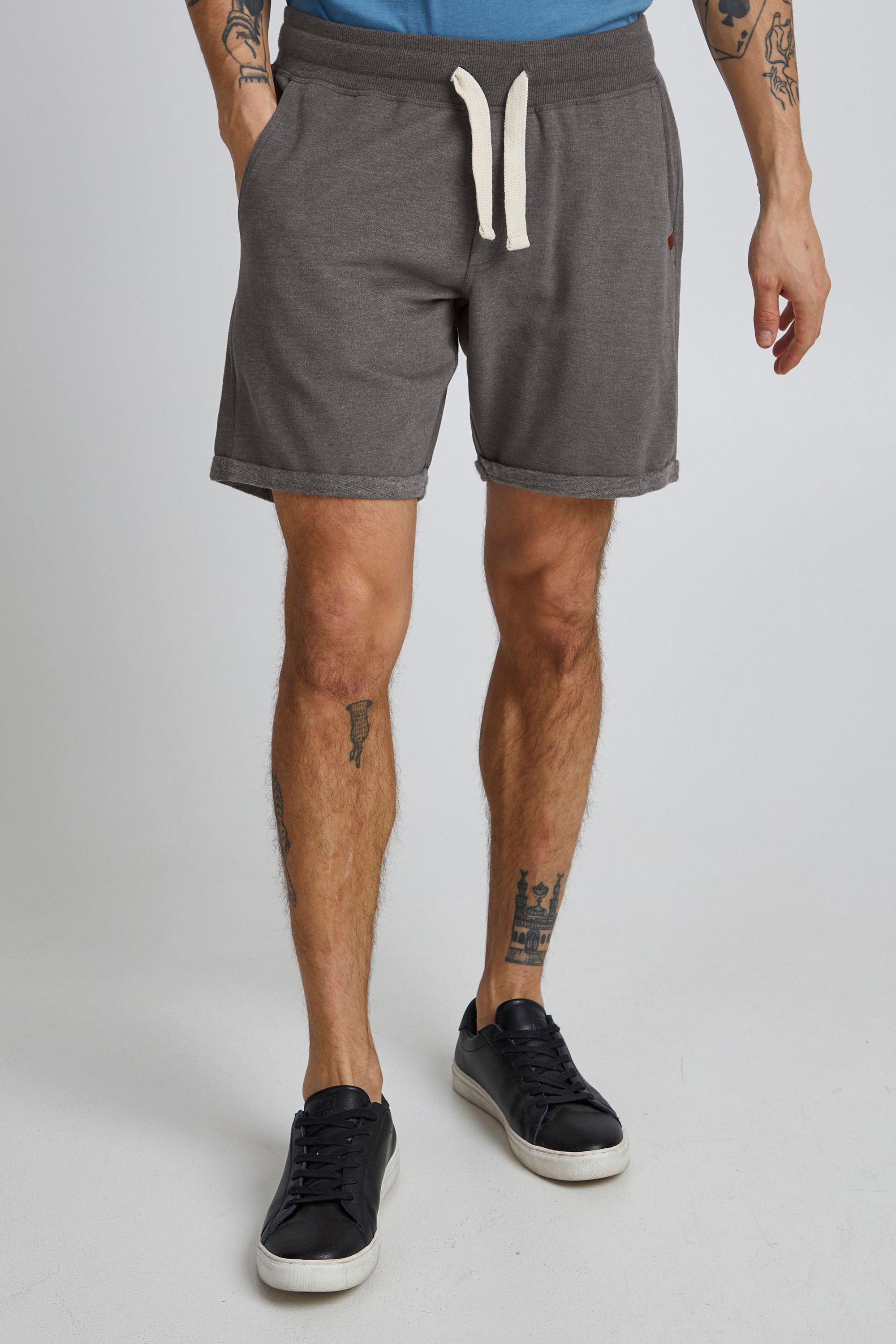 Blend Sweatshorts "BHTimo" Kurze Hose mit fixierten Saumkanten am Bein günstig online kaufen