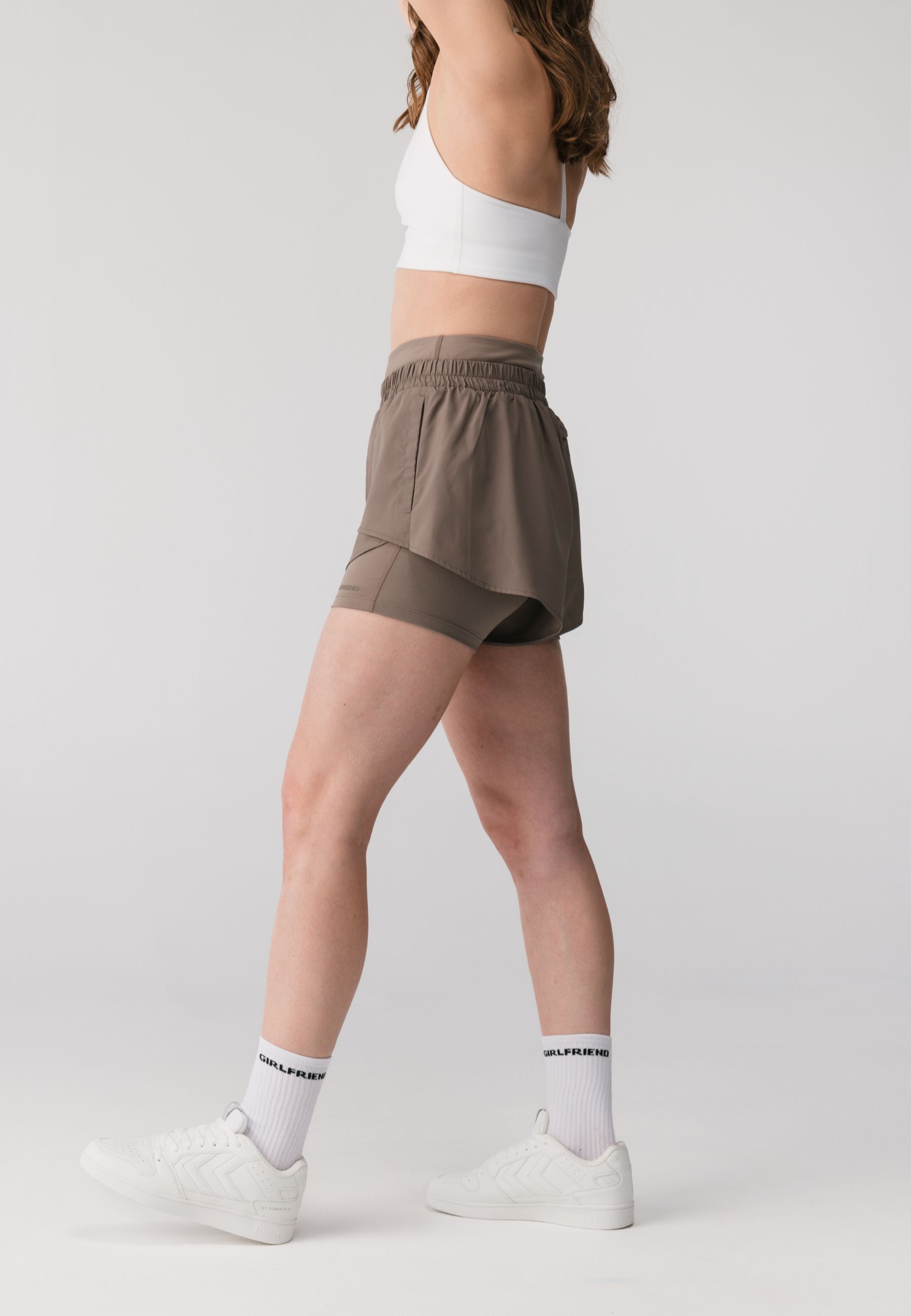 GIRLFRIEND COLLECTIVE Trainingsshorts »Girlfriend Collective Fallon Trail Shorts«