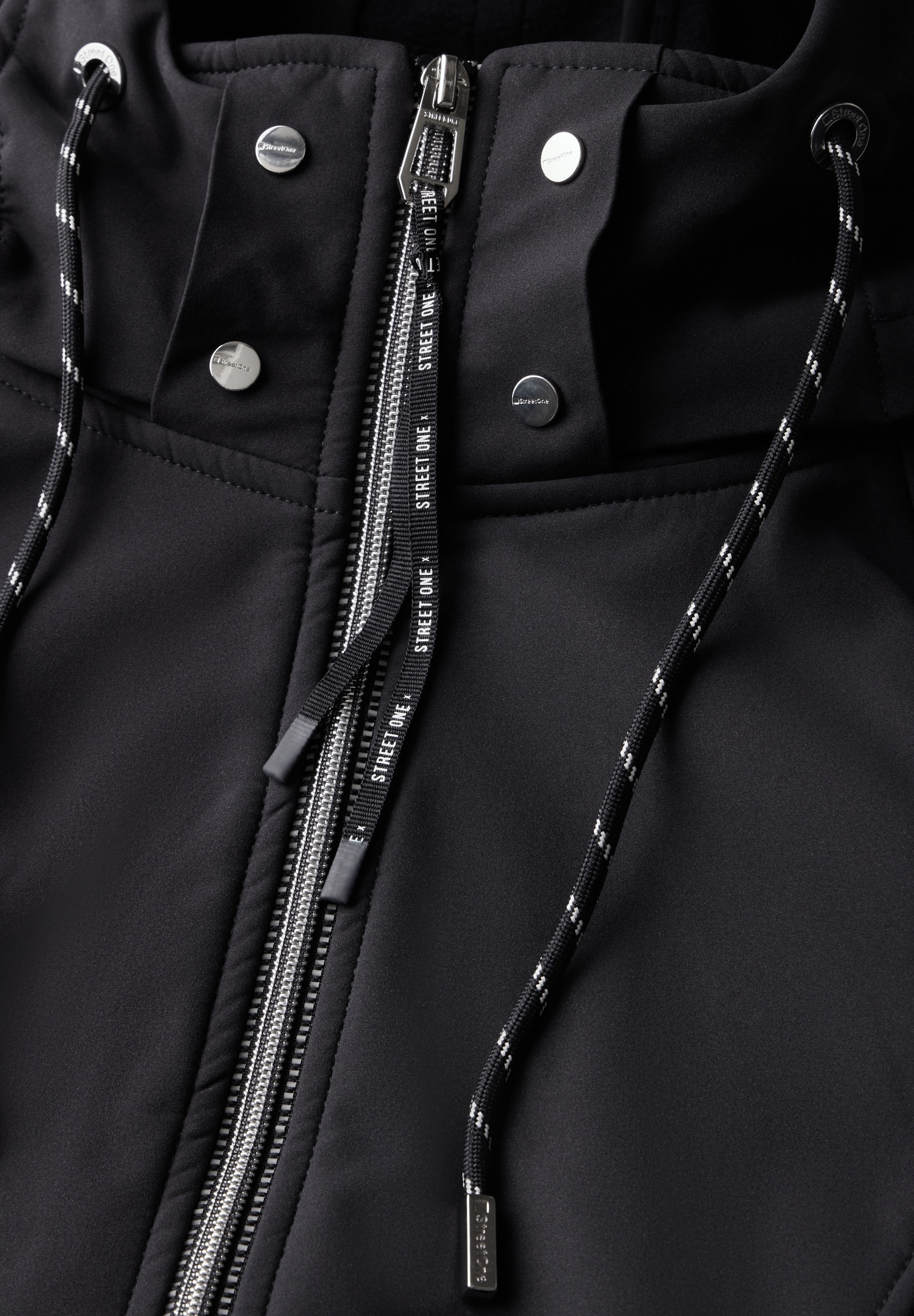 STREET ONE Kurzjacke, mit Kapuze, wasserabweisend