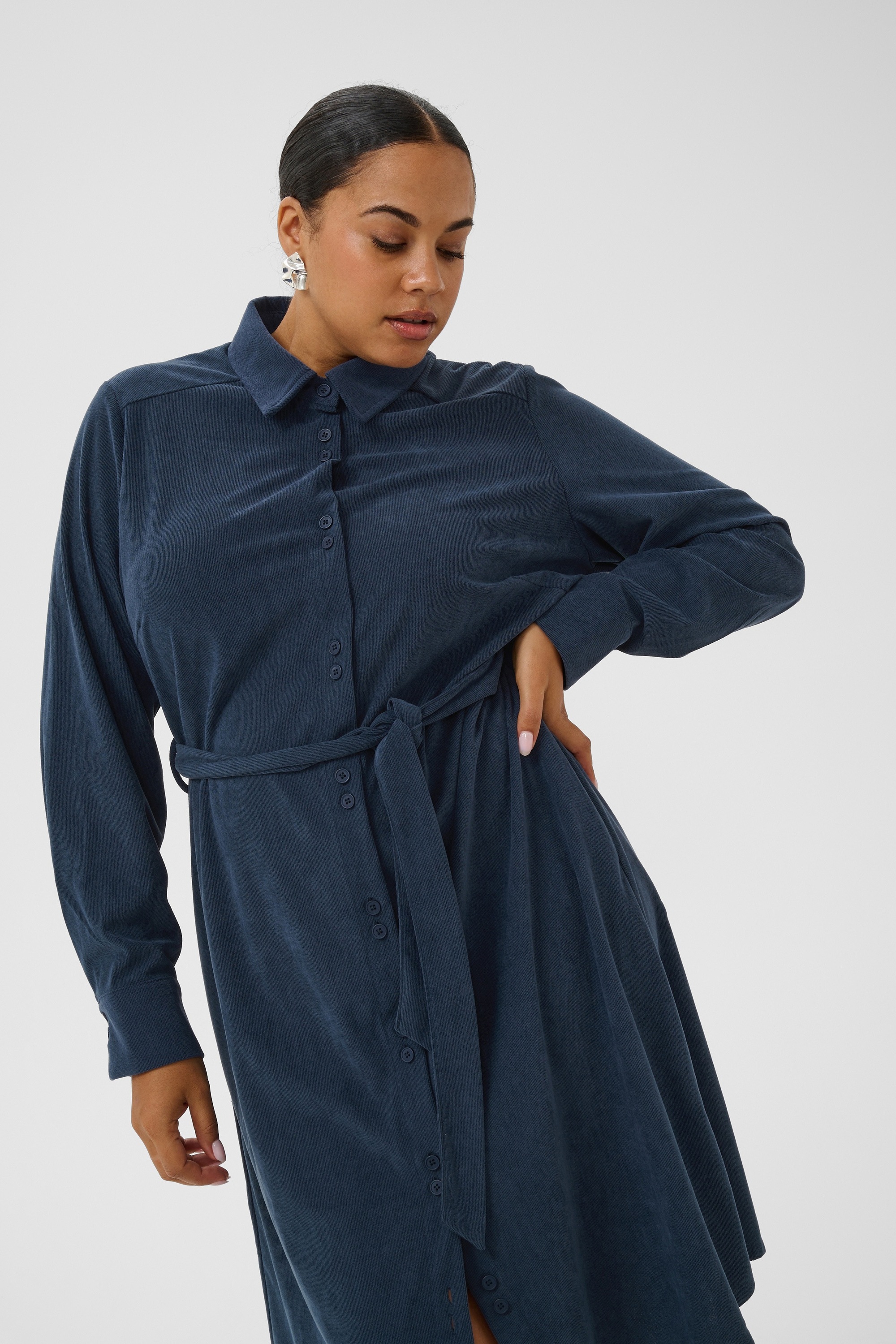 KAFFE Curve Midikleid »KAFFE Curve Kleid KCfreja«