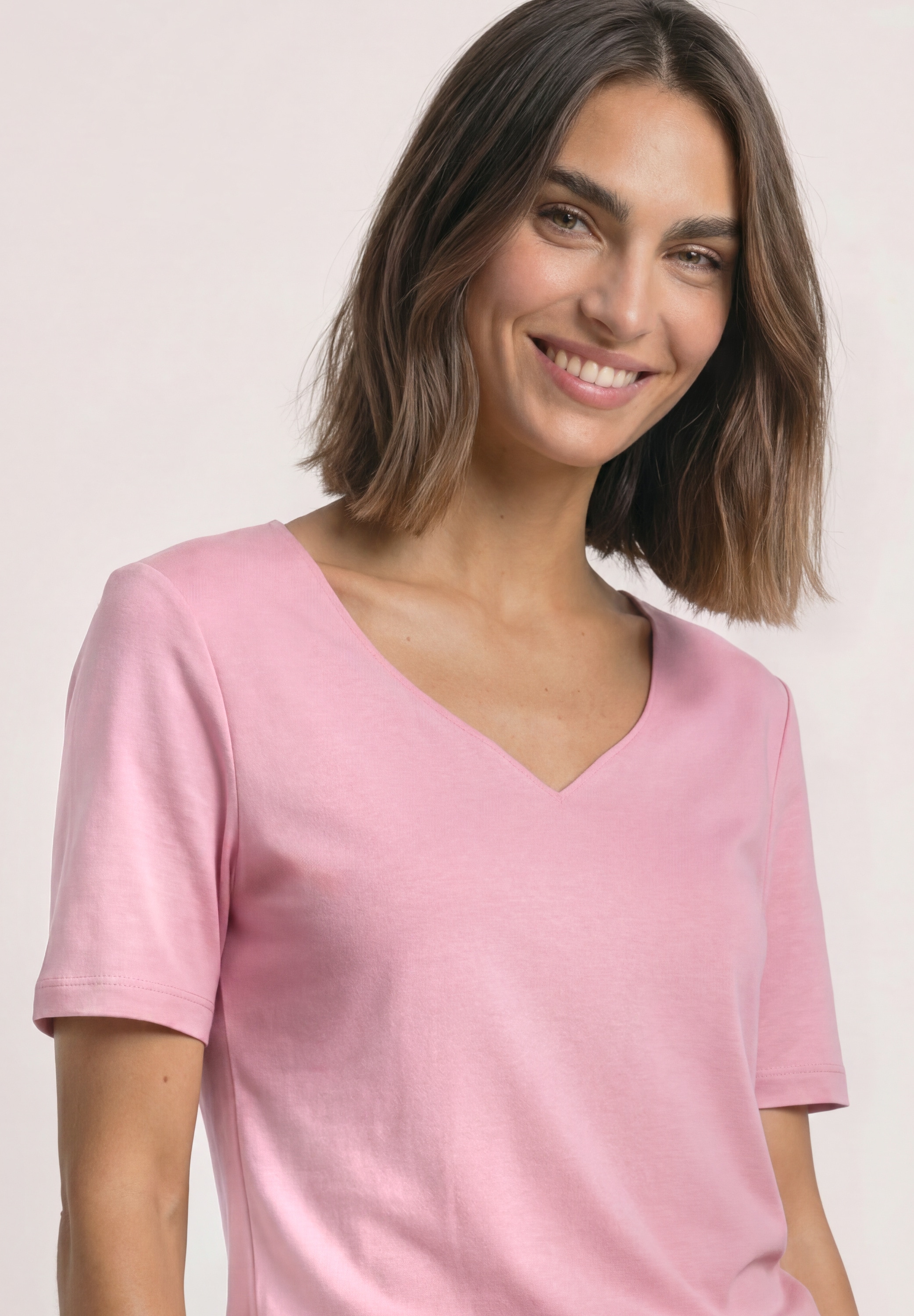 STREET ONE T-Shirt »Style Ada« Sommershirt mit Herzausschnitt