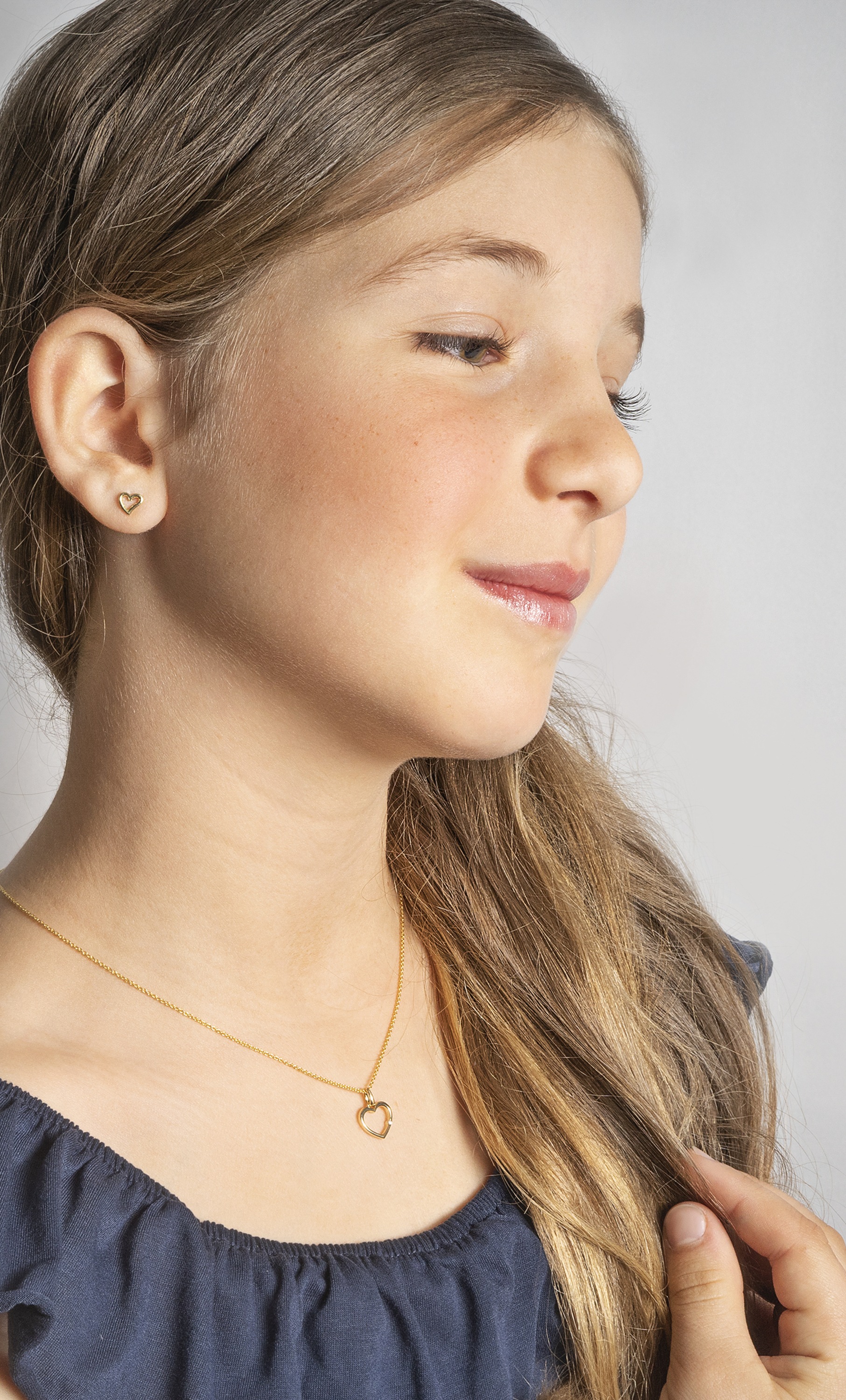 ONE ELEMENT Heart Earrings Yellow Gold 2