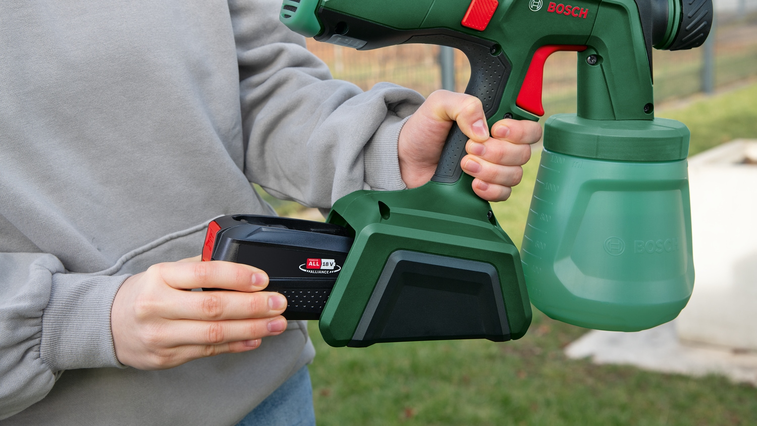 Bosch Home & Garden Farbsprühgerät »UniversalSpray 18V-300«, ohne Akku und Ladegerät