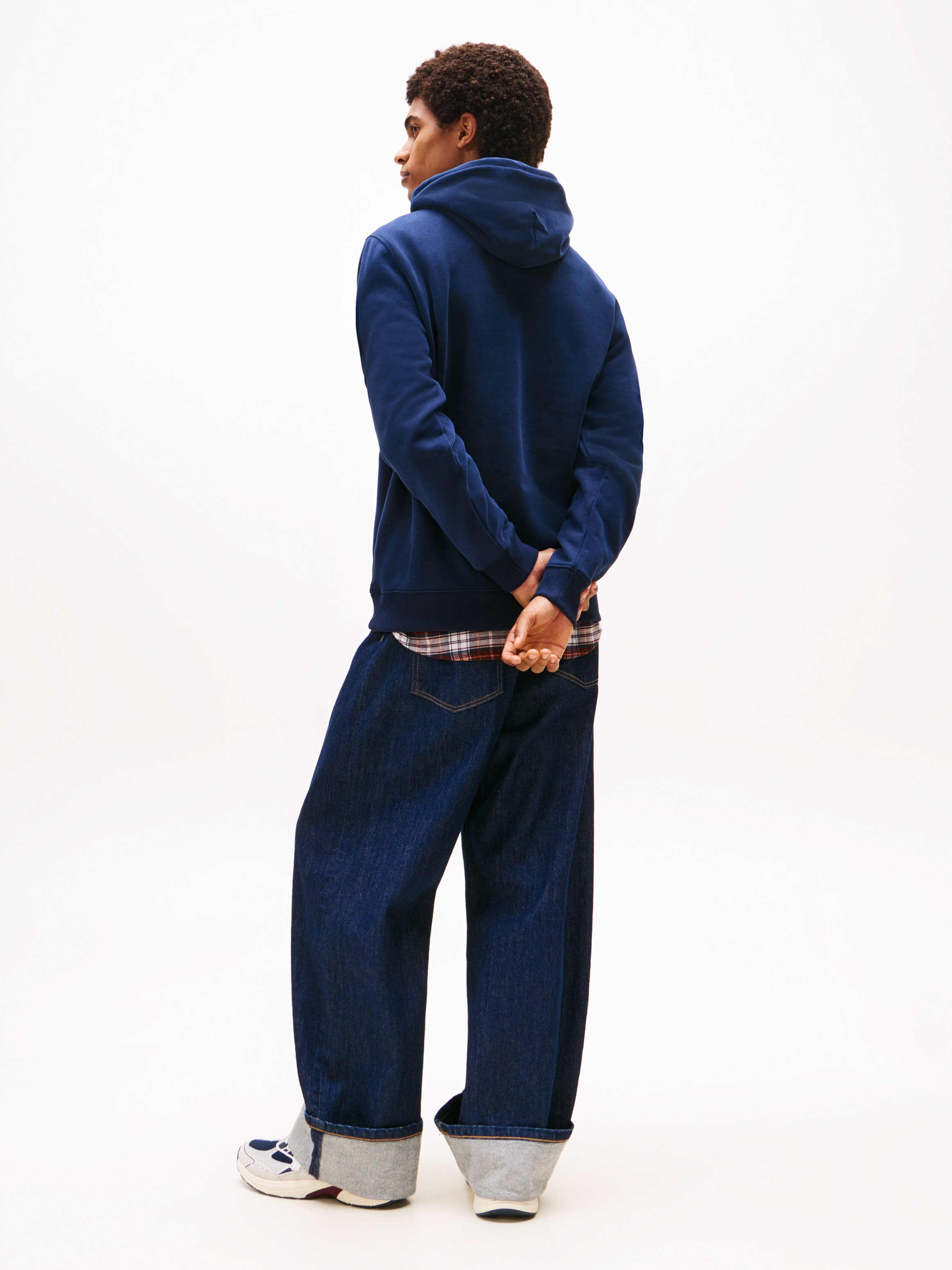 Tommy Jeans Kapuzensweatshirt »FONT PLAY HOODIE«, Regular fit mit Kapuze
