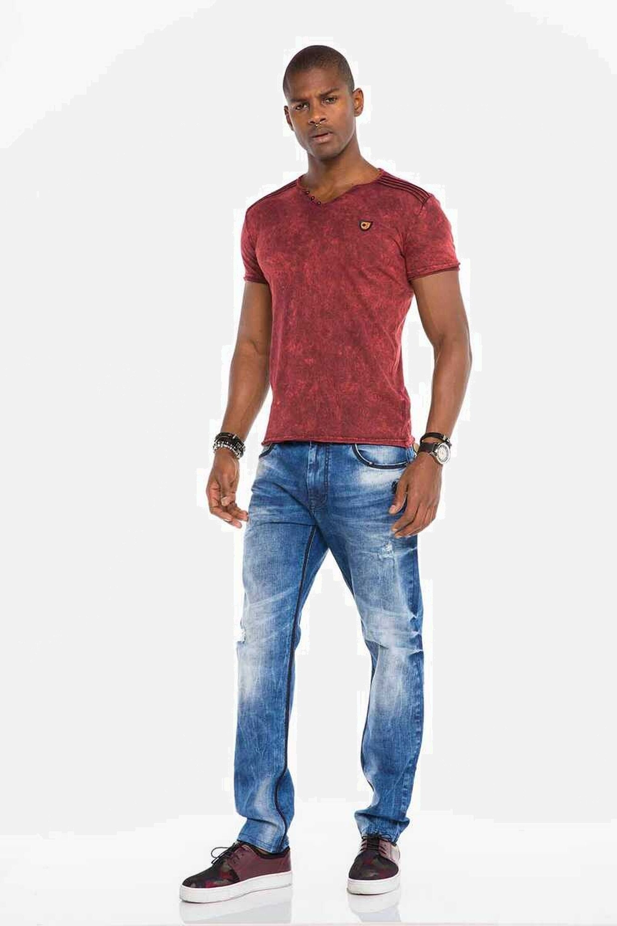 Cipo & Baxx 5-Pocket-Jeans »Jeans«, mit coolen Kontrastnähten, CD-499