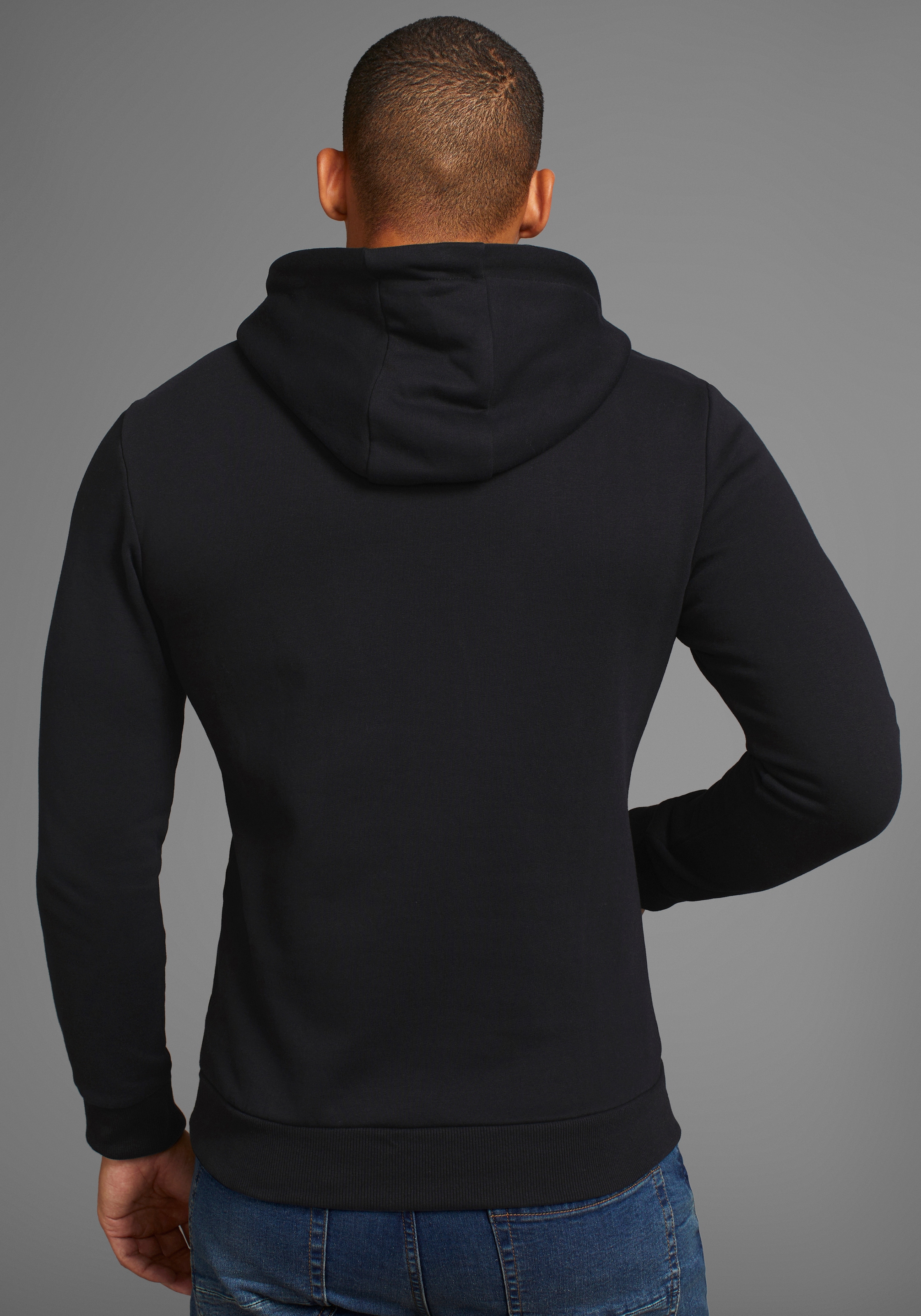 Bruno Banani Kapuzensweatshirt, mit modernem Logodruck