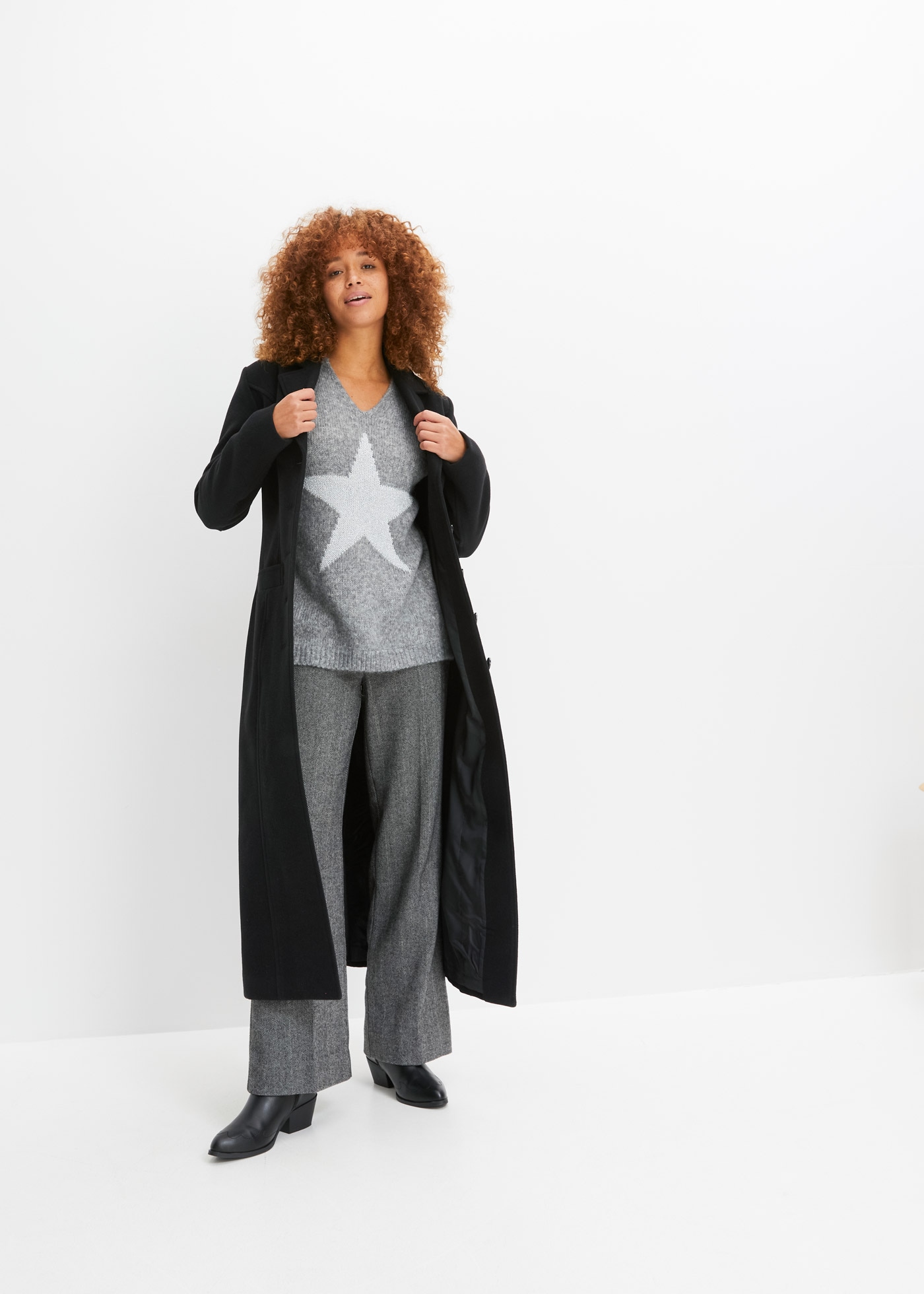 bonprix Strickpullover »Pullover mit Stern« mit metallisierten Fasern, mit Stern-Design, Oversize Passform