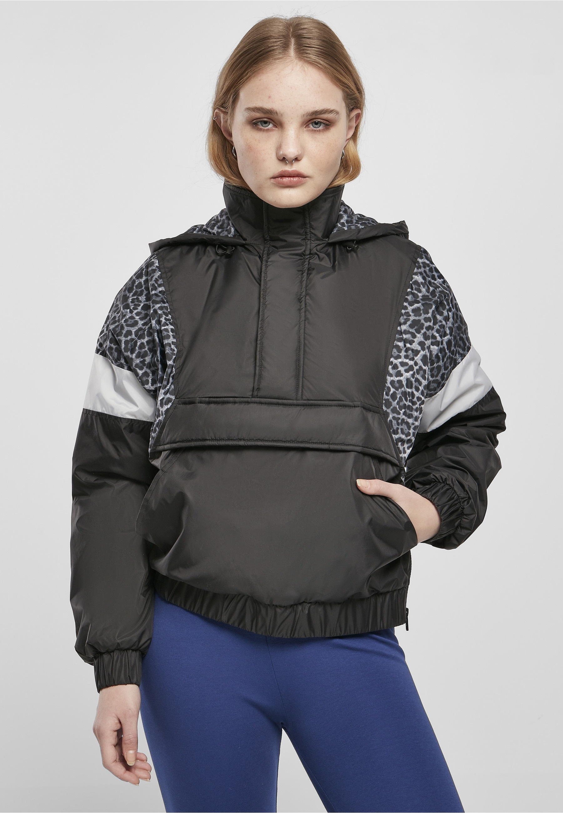 URBAN CLASSICS Langmantel »Urban Classics Damen Ladies AOP Mixed Pull Over Jacket«