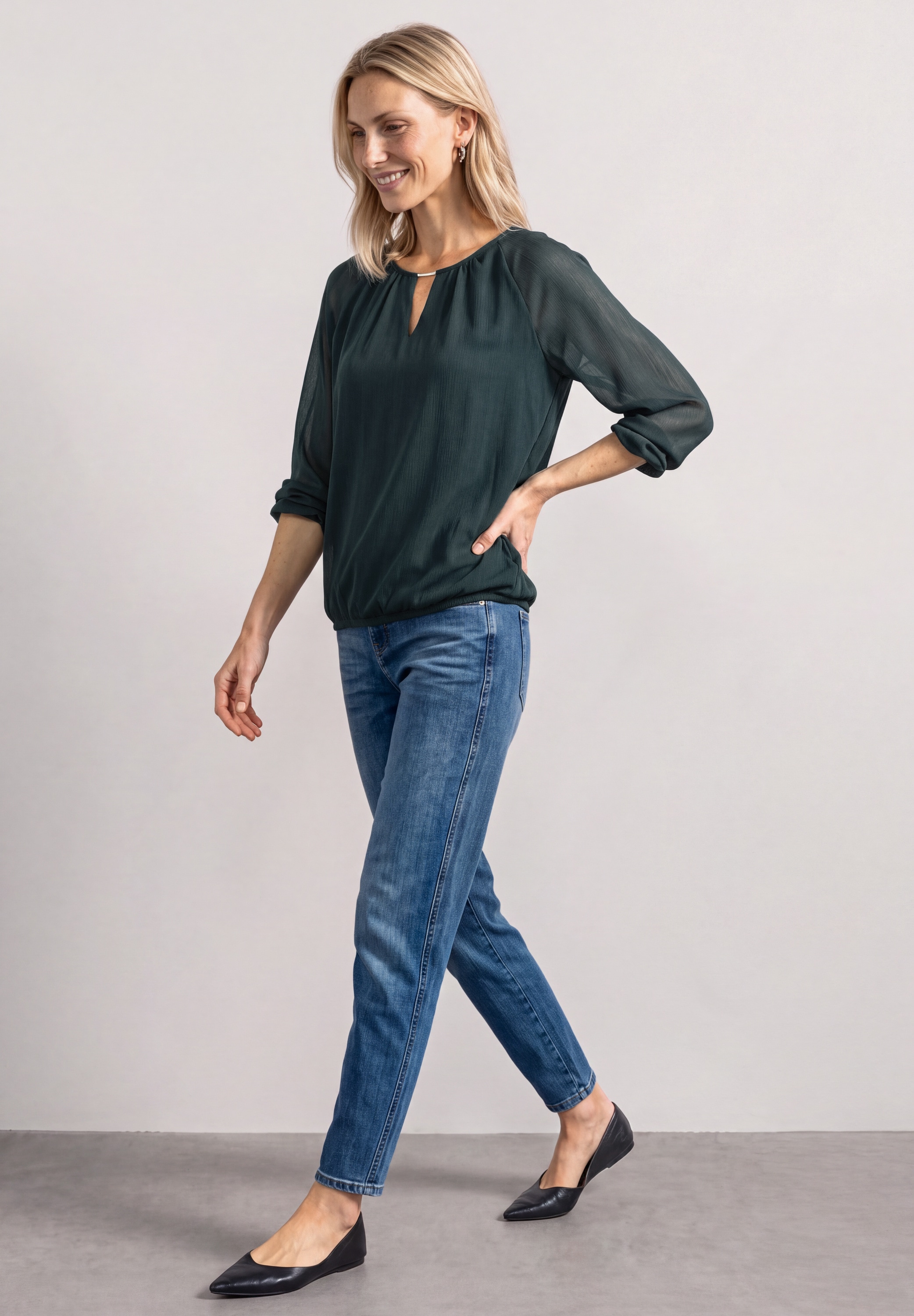 STREET ONE Chiffonbluse Tunika mit Cut-Out-Detail