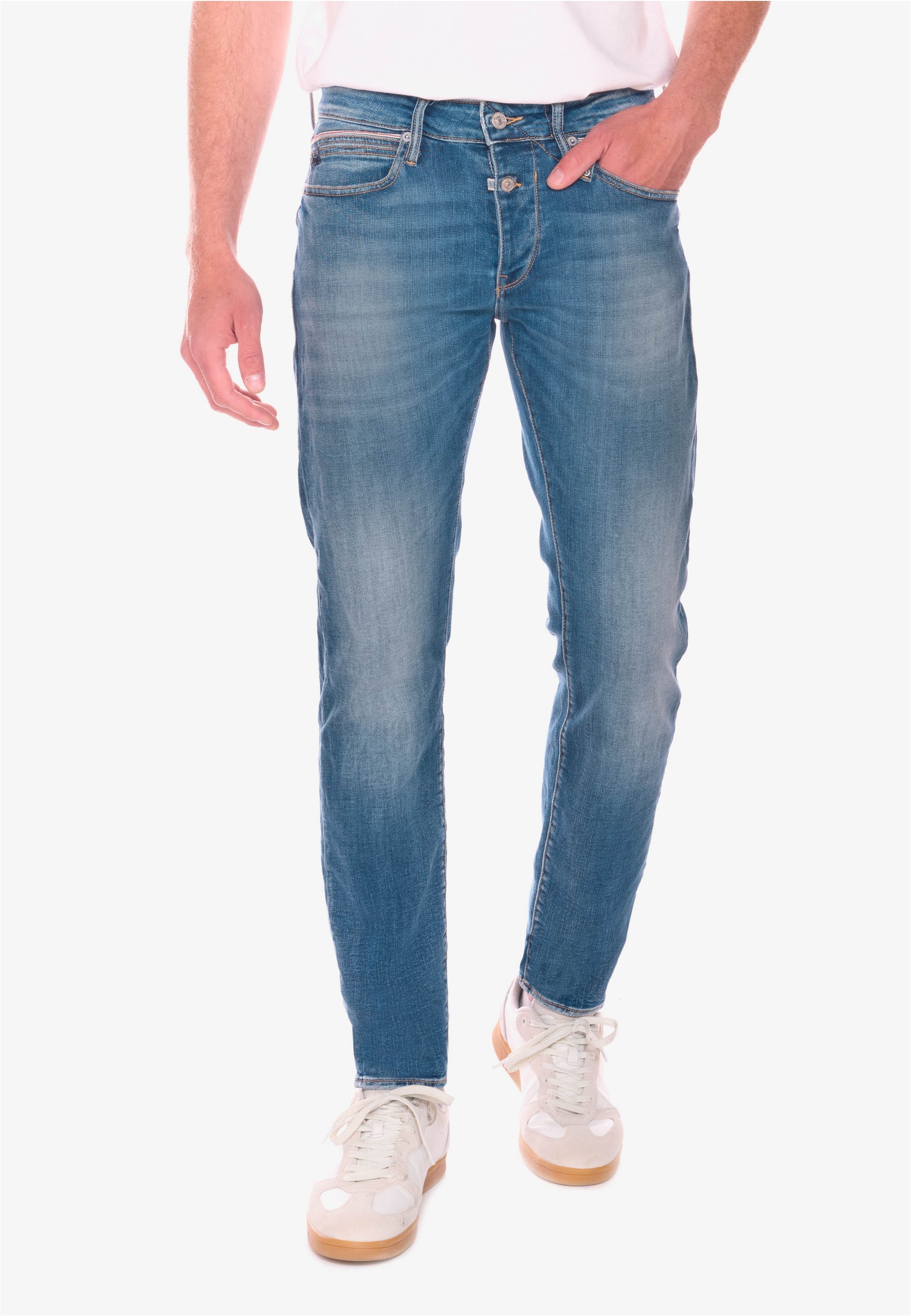 Le Temps Des Cerises Bequeme Jeans »700/11«, mit dezenter Used-Waschung