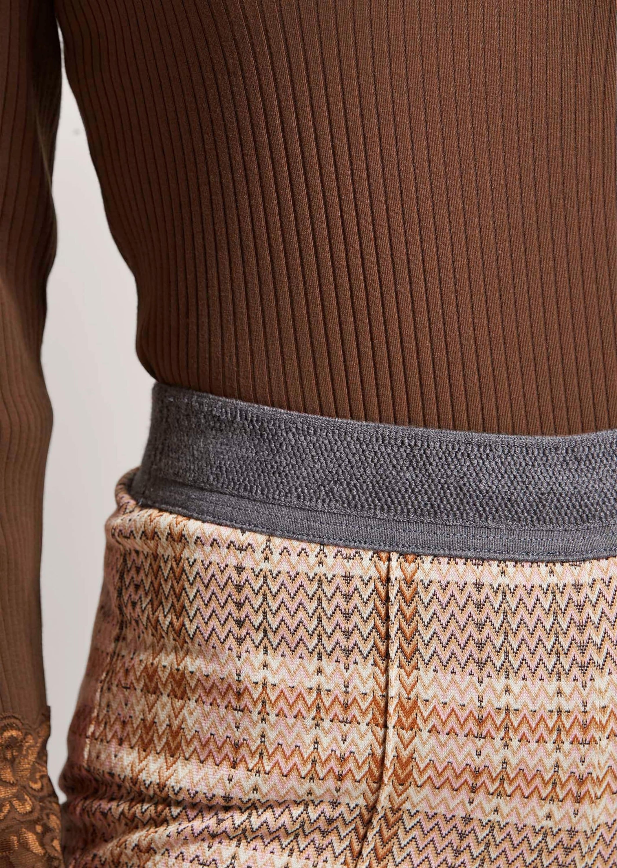 MADELEINE Stoffhose »Hose Schlupfhose in ausgestellter Form«