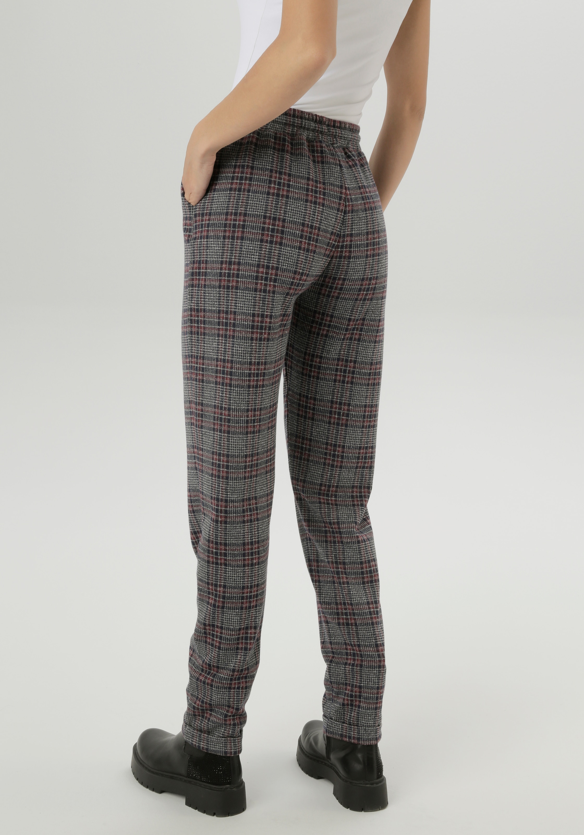 Aniston SELECTED Schlupfhose mit zwei Eingriffstaschen günstig online kaufen