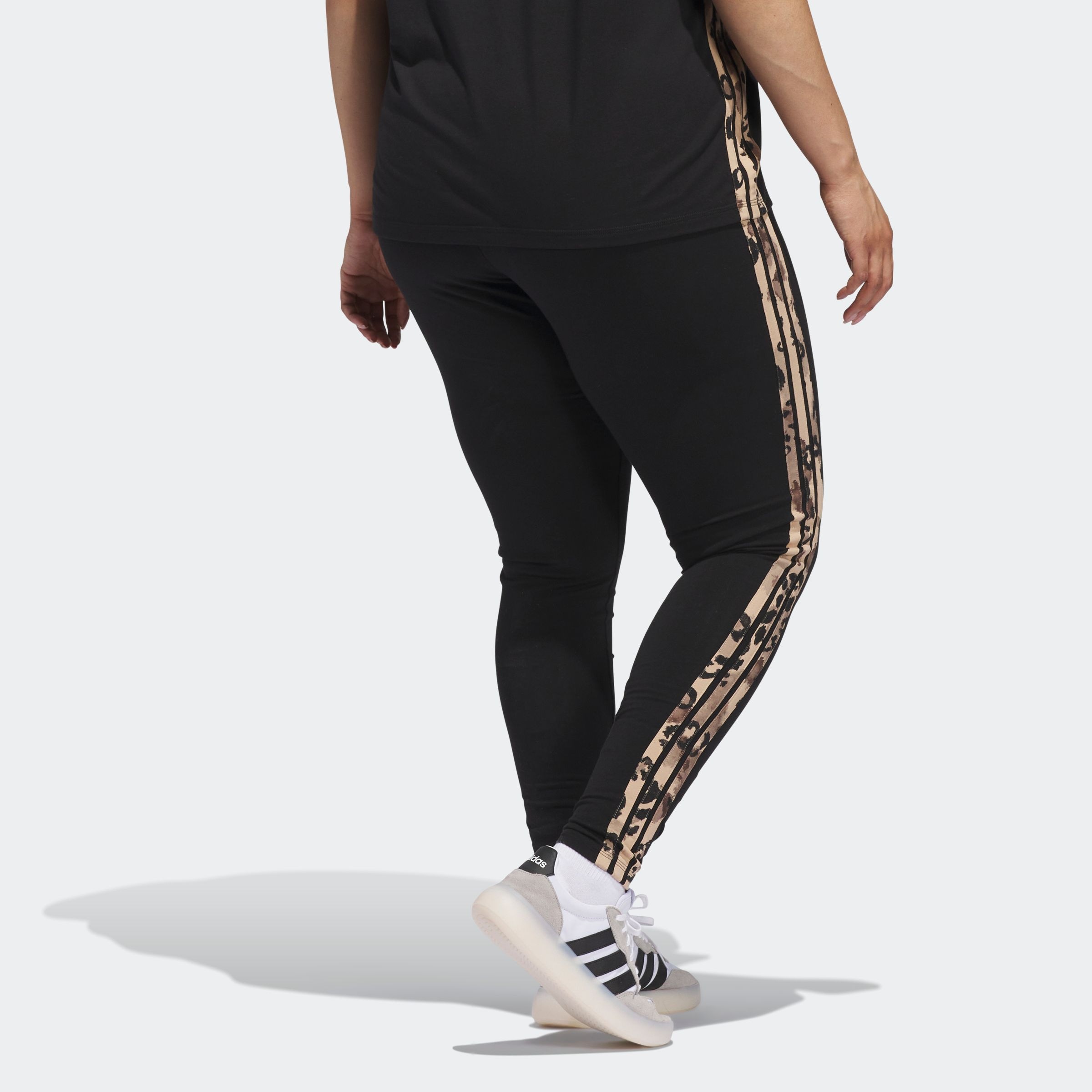 Thumbnail - adidas Sportswear Trainingstights "ANIMAL PRINT 3-STREIFEN HIGH RISE LEGGINGS (GROSSE GRÖSSEN)" sportlicher Stil mit 3-S...