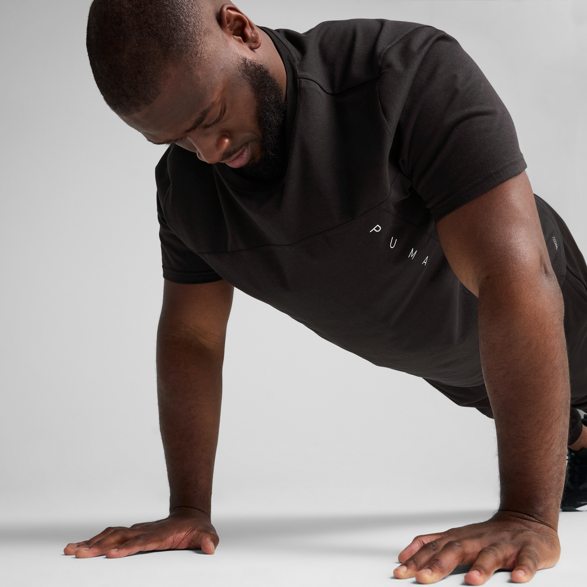 PUMA Trainingsshirt »M TAD TECH TRIBLEND TEE«