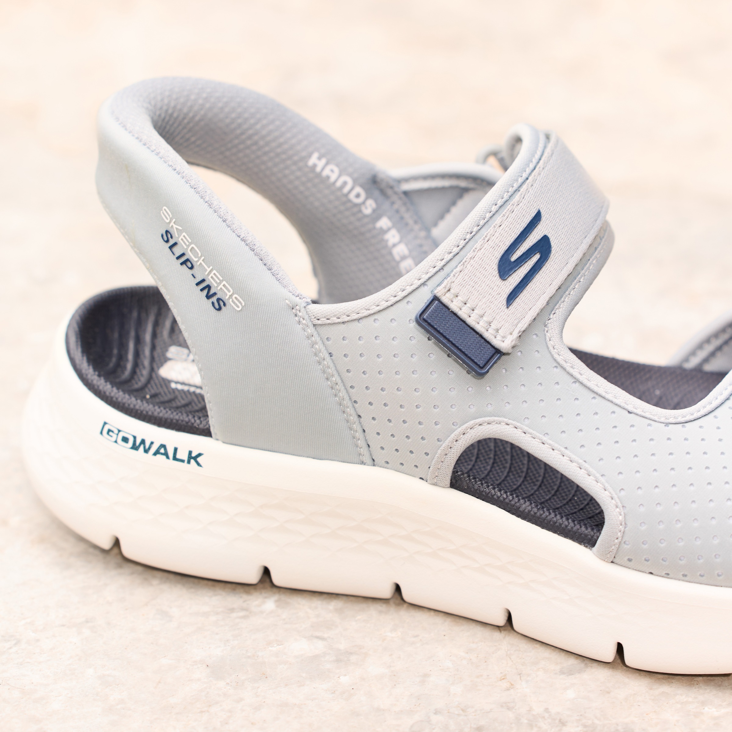 Skechers Sandale "GO WALK FLEX SANDAL-EASY ENTRY", Slipper, Freizeitschuh m günstig online kaufen