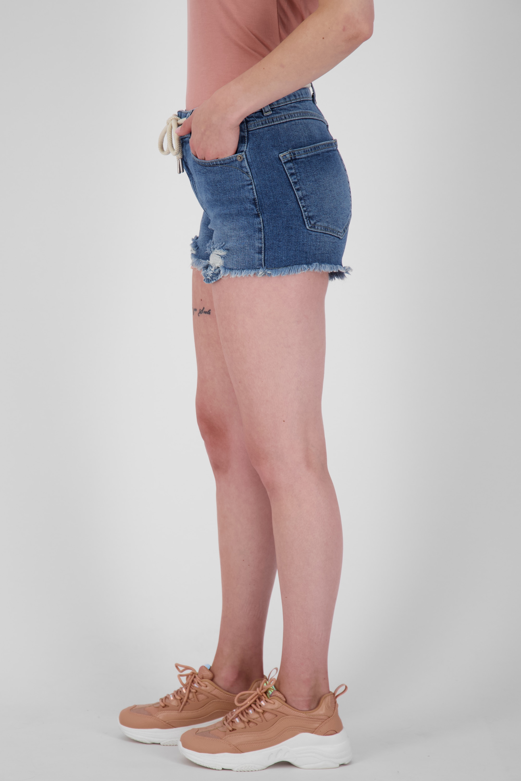 Alife & Kickin Shorts »Damen LatoyaAK DNM A«