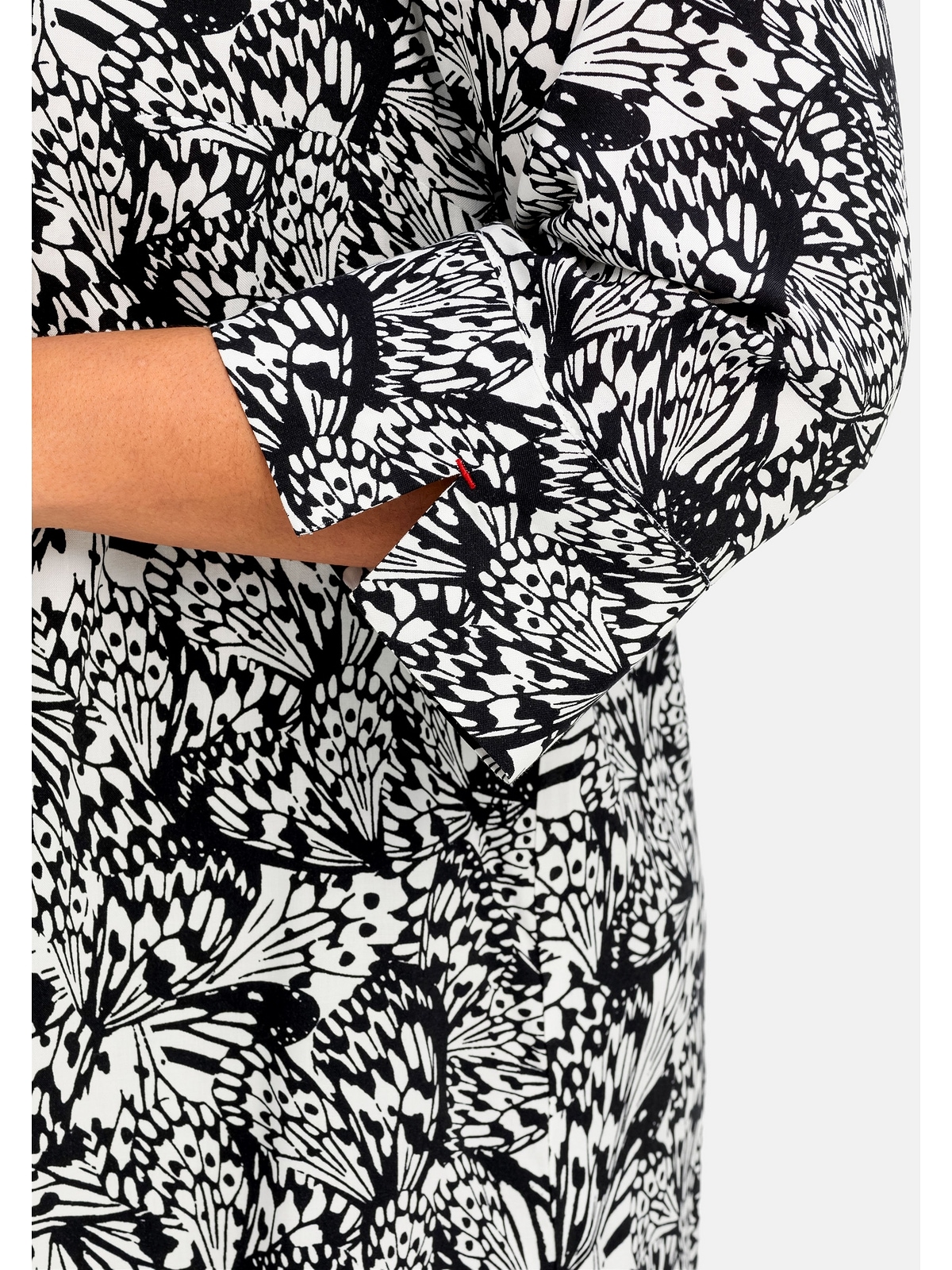 Sheego Tunika »Große Größen«, mit 3/4-Arm und Schmetterlingsprint