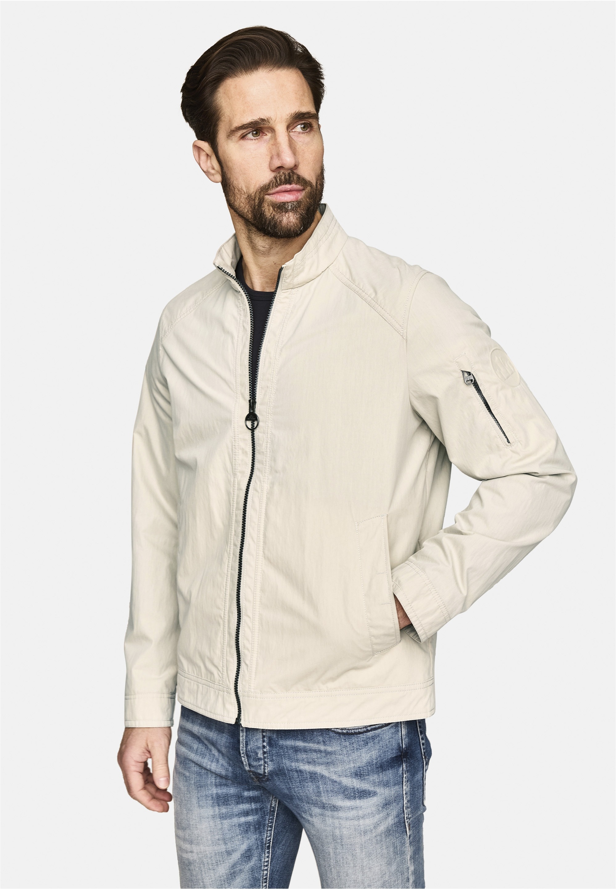 New Canadian Outdoorjacke »Cool Cotton«, (1 St.), mit verschließbarer Armtasche