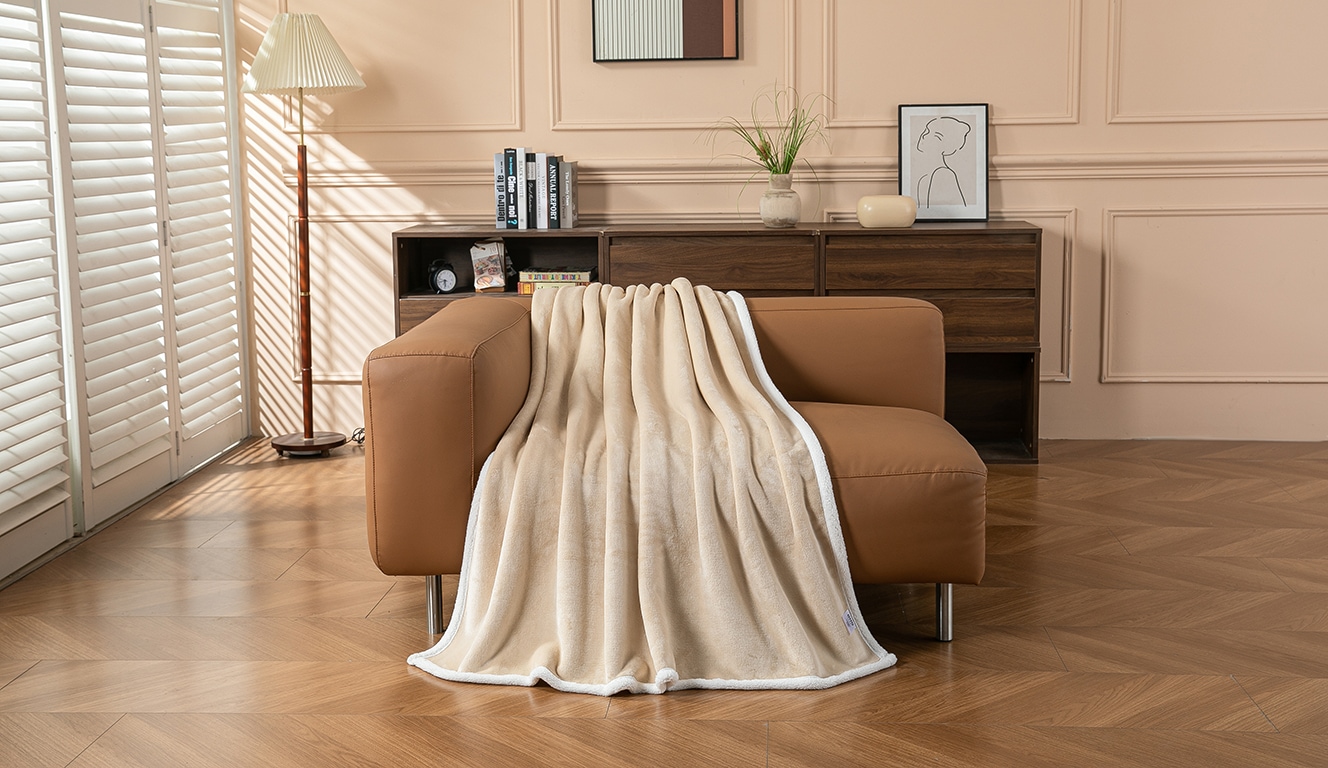 OTTO home Wohndecke »Sennu« 420g/m², flauschige, Wohndecke mit Teddyoptik, Tagesdecke