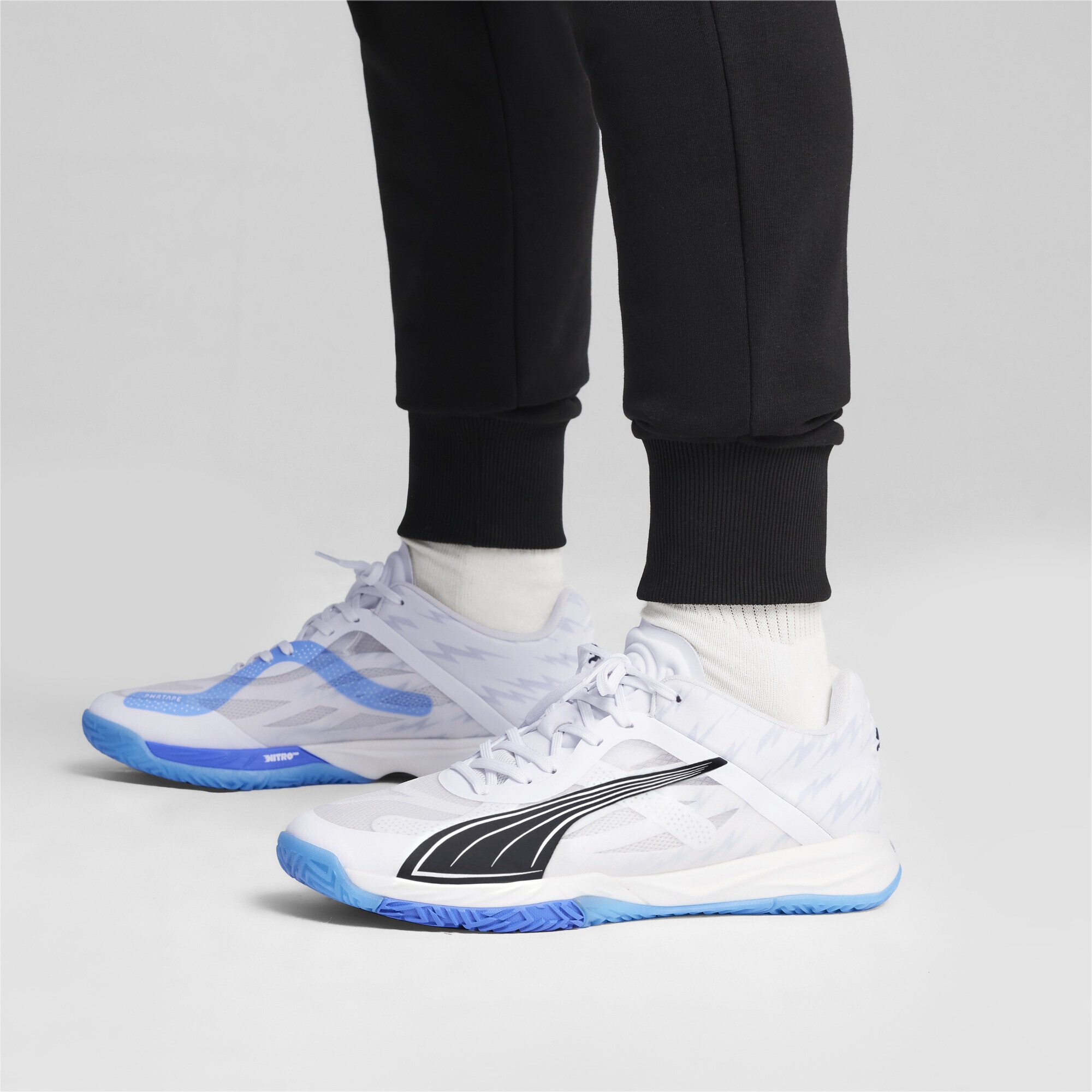 PUMA Trainingsschuh »Accelerate NITRO™ SQD Handballschuhe Erwachsene«
