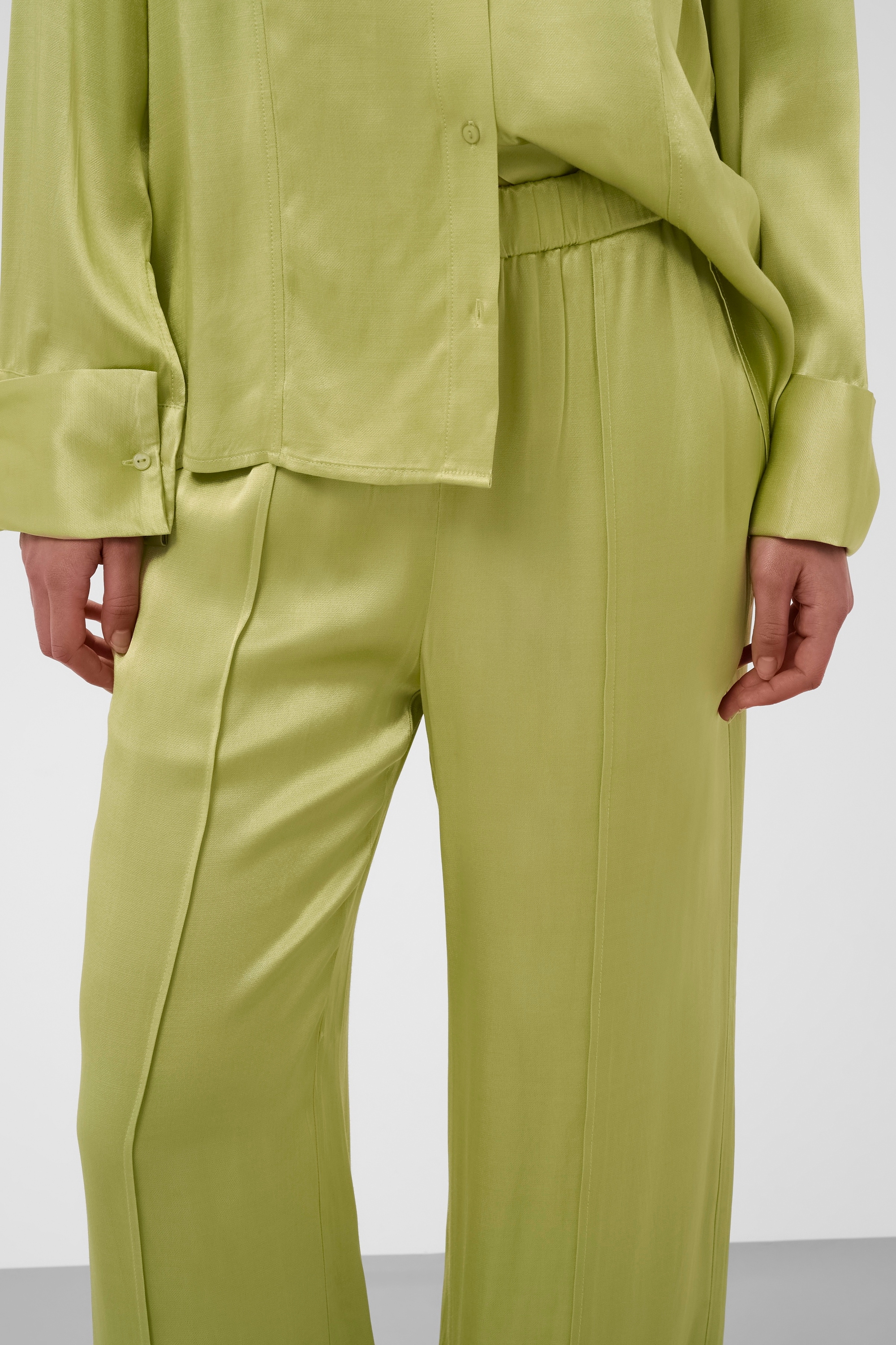 SOAKED IN LUXURY Stoffhose »Casual Hose SLIrini«