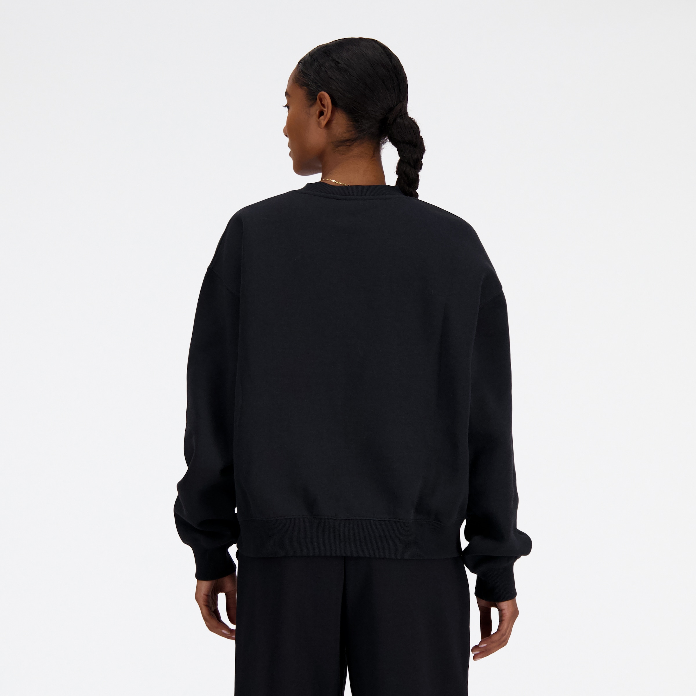New Balance Sweatshirt »SPORT ESSENTIALS FLEECE CREW«, mit Rundhalsausschnitt, weiches Fleece, aus Baumwolle und Polyester
