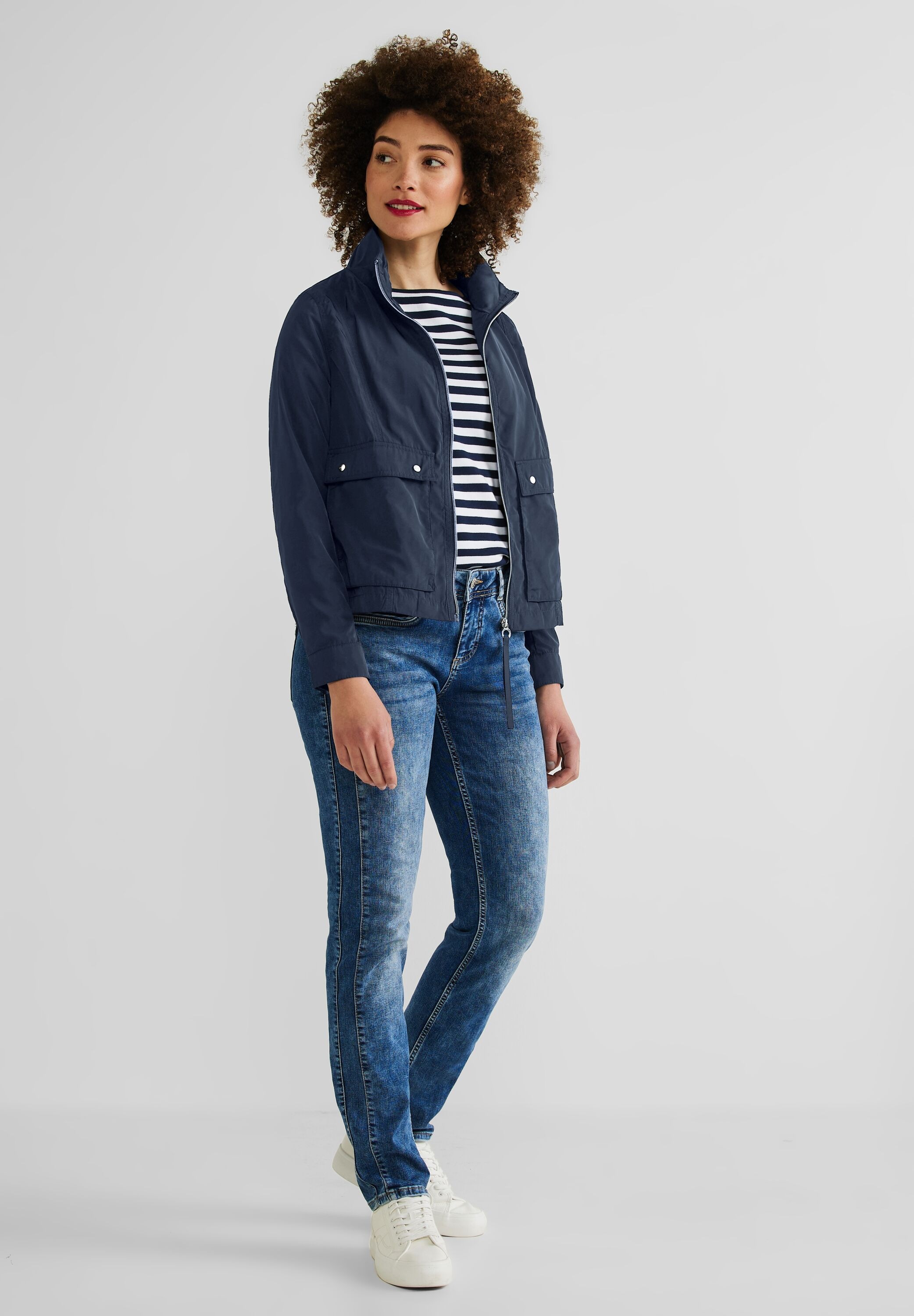 STREET ONE Windbreaker, ohne Kapuze, in Unifarbe