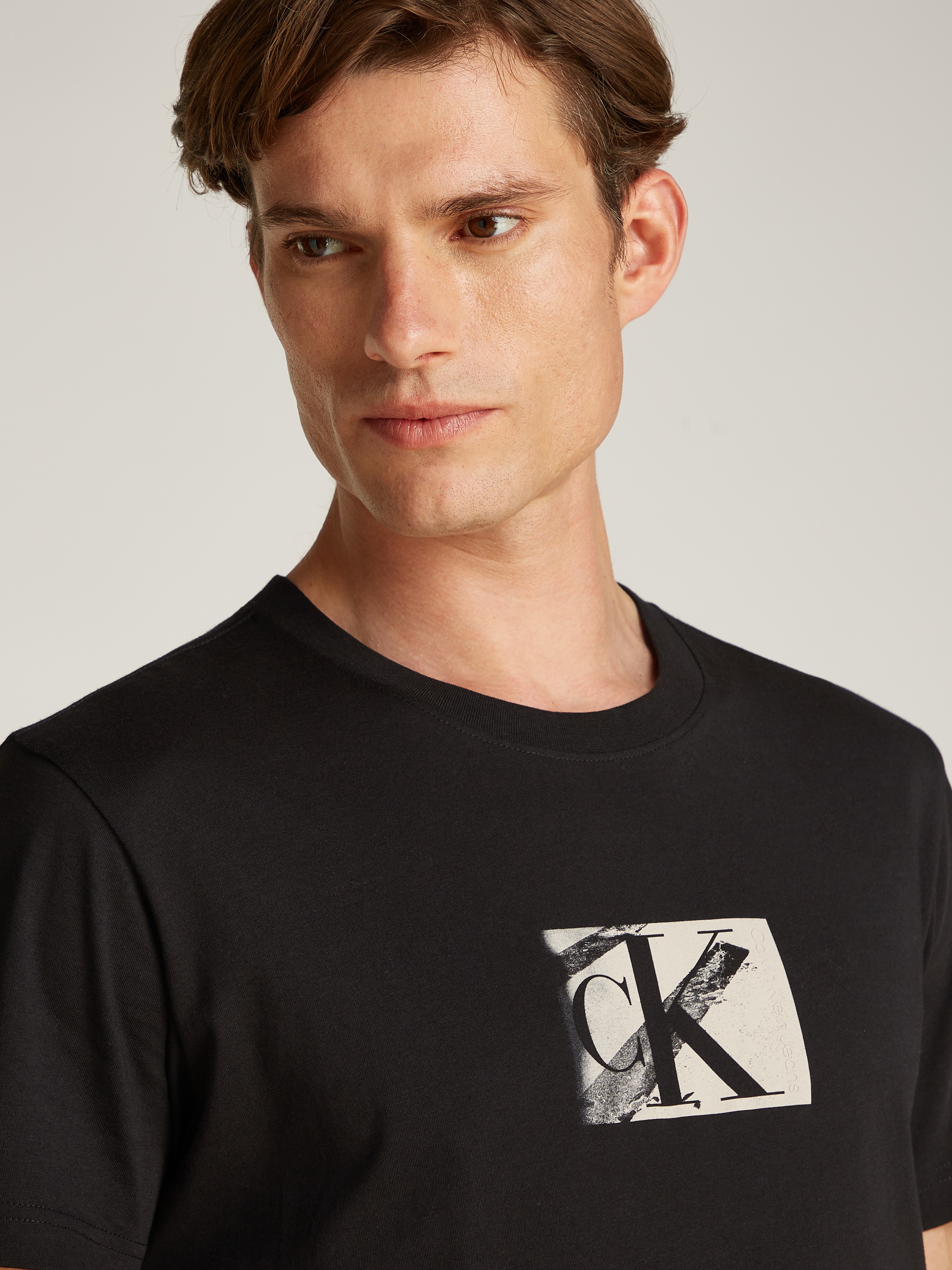 Calvin Klein Jeans Rundhalsshirt »SMALL CK BOX TEE«, Logodruck