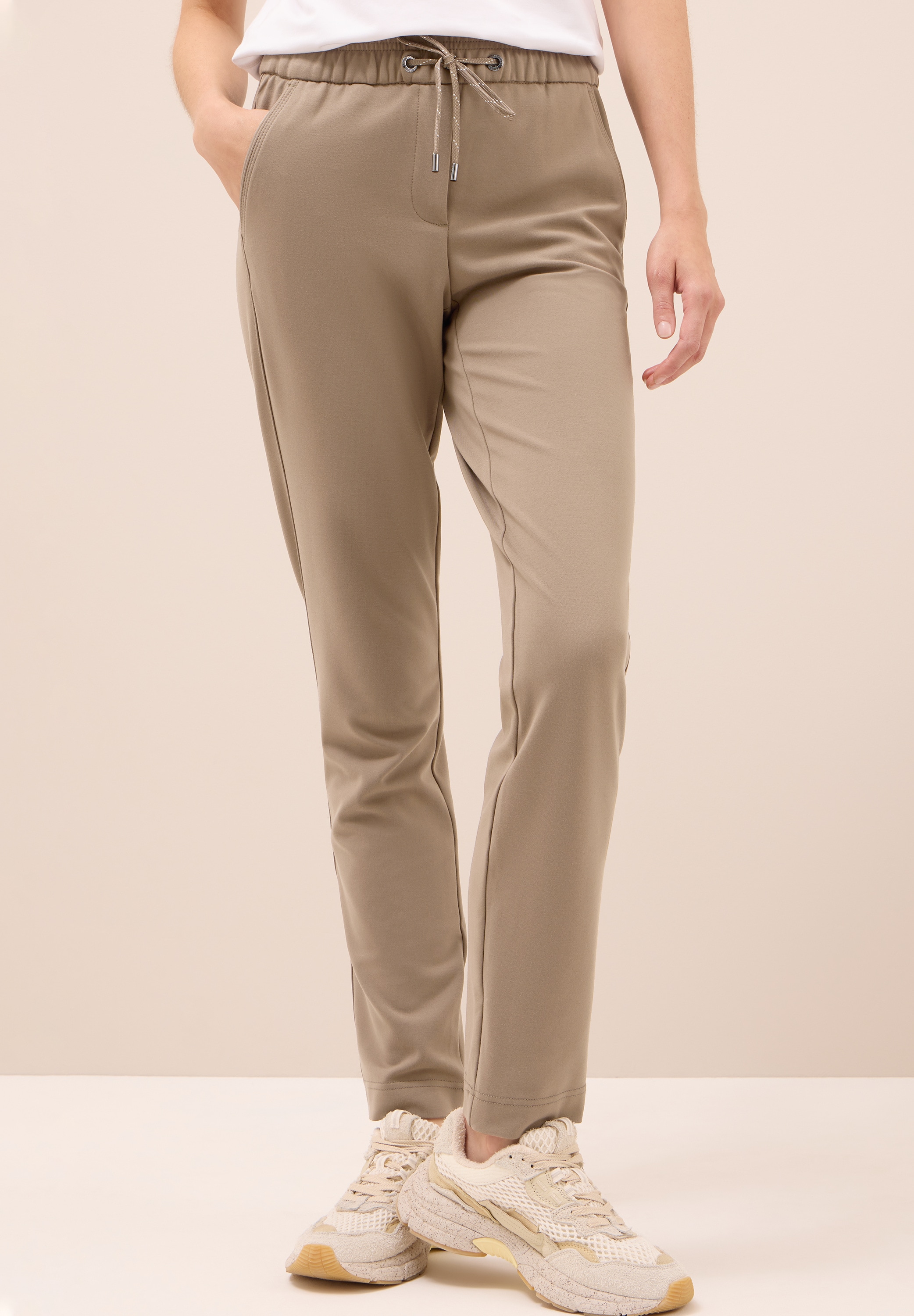 Cecil Jogger Pants  Middle Waist