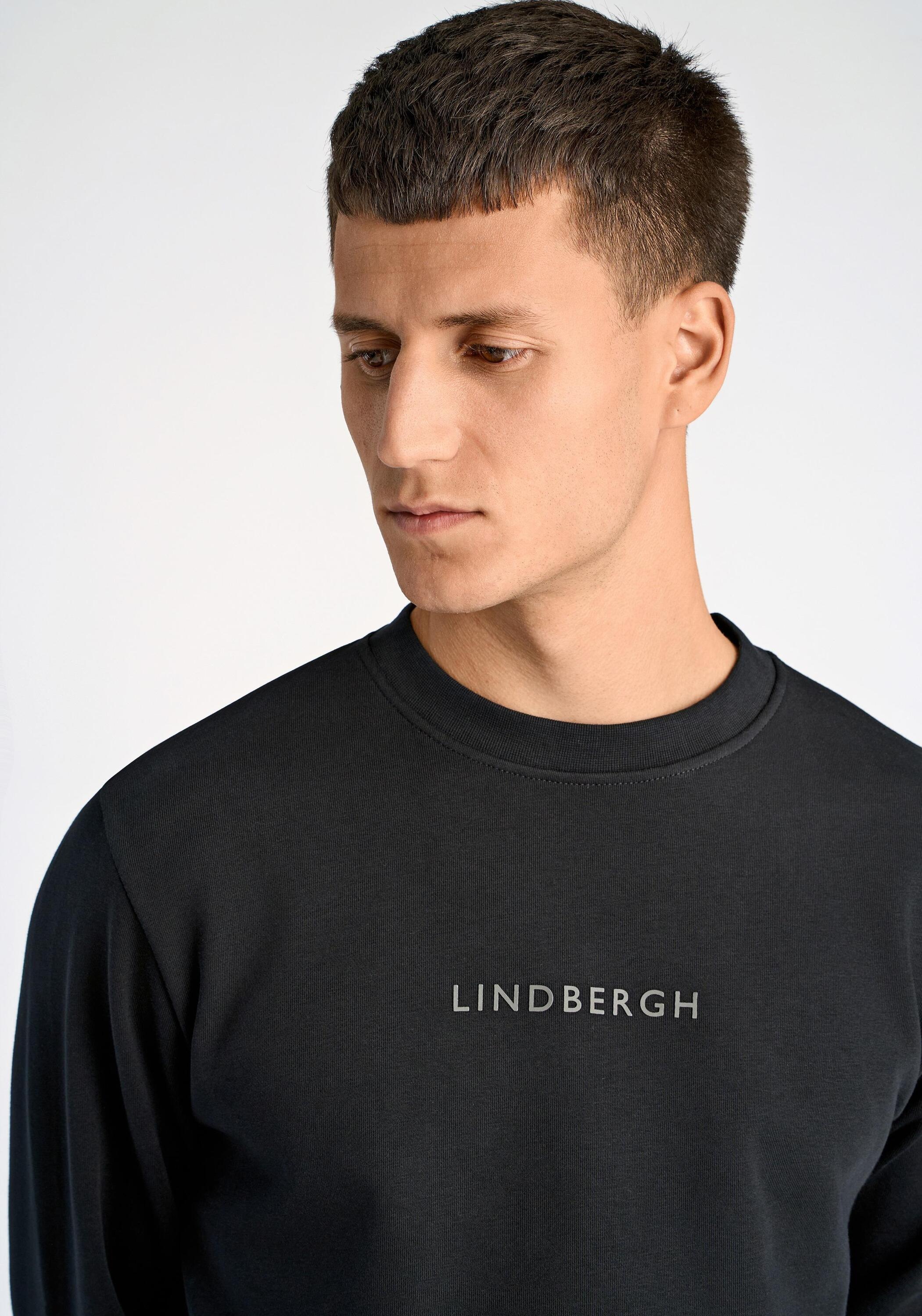 Sweatshirt LINDBERGH "Sweatshirt Relaxed Fit", Herren, Gr. L, schwarz, Obermaterial: 85% Baumwolle, 15% Polyester, unifarben, lässig geschnitten, Sweatshirts Sweatshirt 2