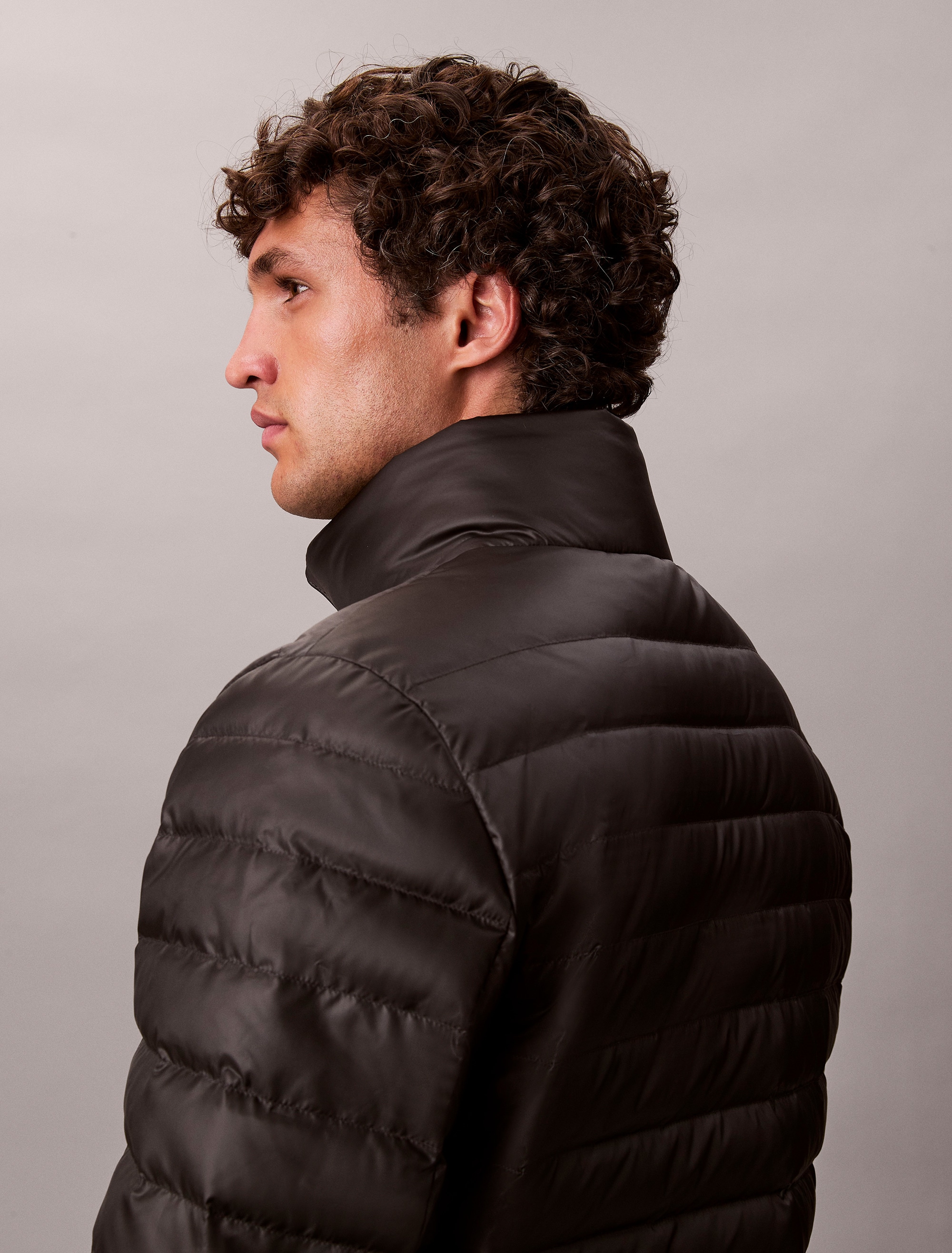 Calvin Klein Steppjacke »LS LT WT NYLN CHNNLD«, ohne Kapuze, Mit Rundhalsausschnitt