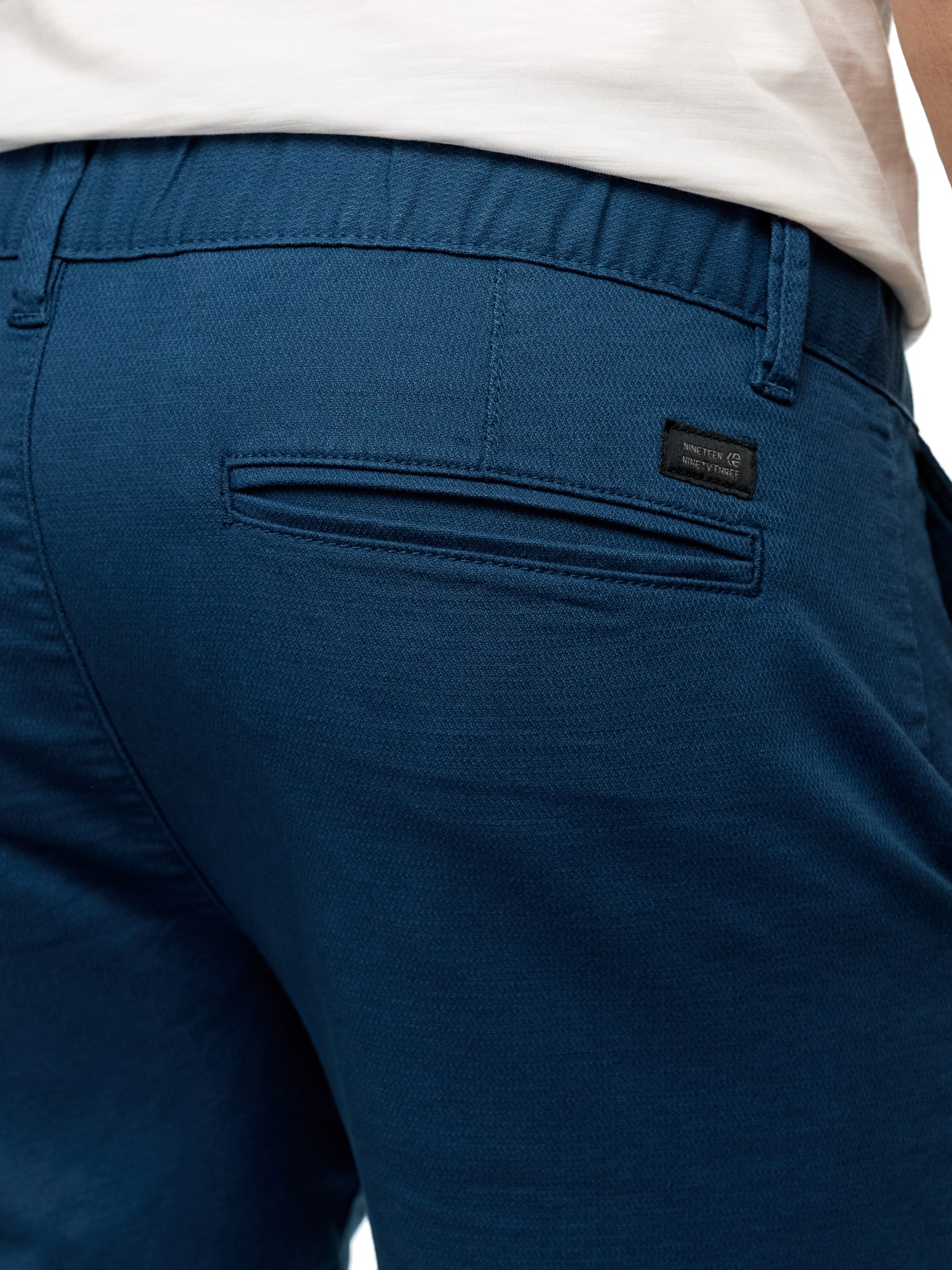Indicode Chinoshorts »INConwayne«