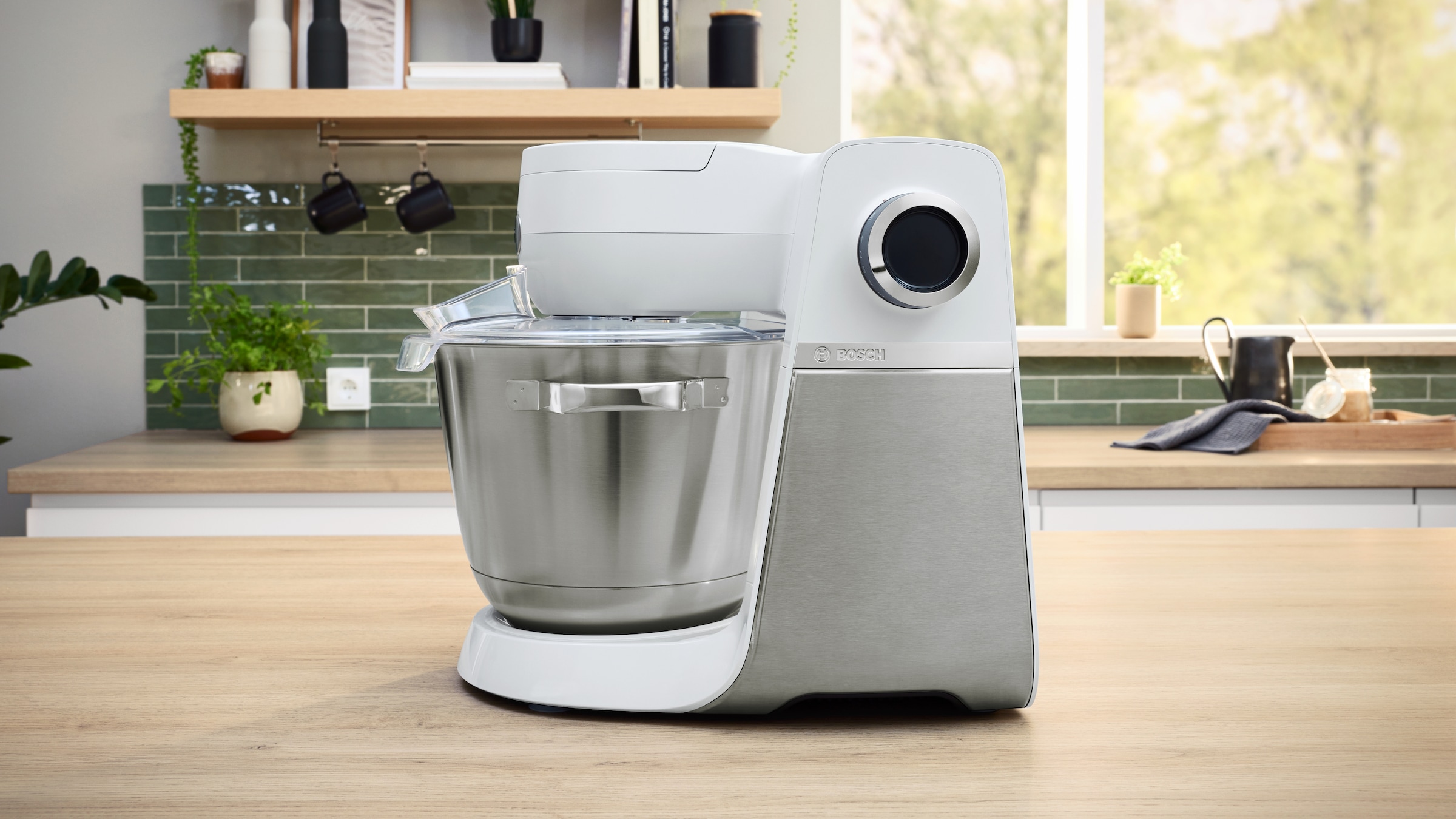 BOSCH Küchenmaschine »Serie 6 MUMS6EW18, 2 Schüsseln (Edelstahl, Kunststoff), Deckel, weiß«, 7 Stufen, Knethaken/Rühr-/Silikonbesen, spülm.fest, Schüssel BPA-frei