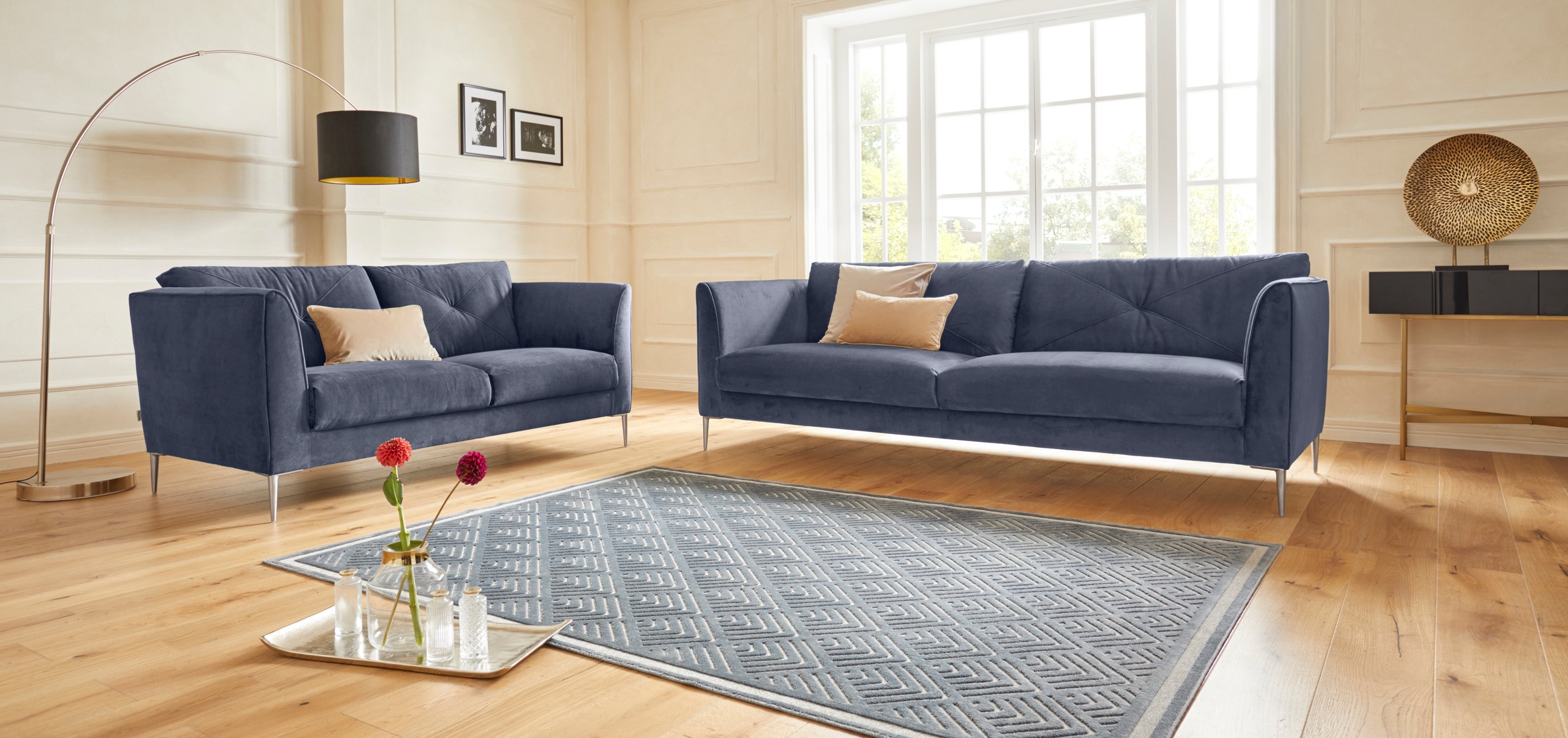 Guido Maria Kretschmer Home&Living 2,5-Sitzer »Chilltime«, mit eleganter Kreuznaht in den Rückenkissen, Breite 237 cm