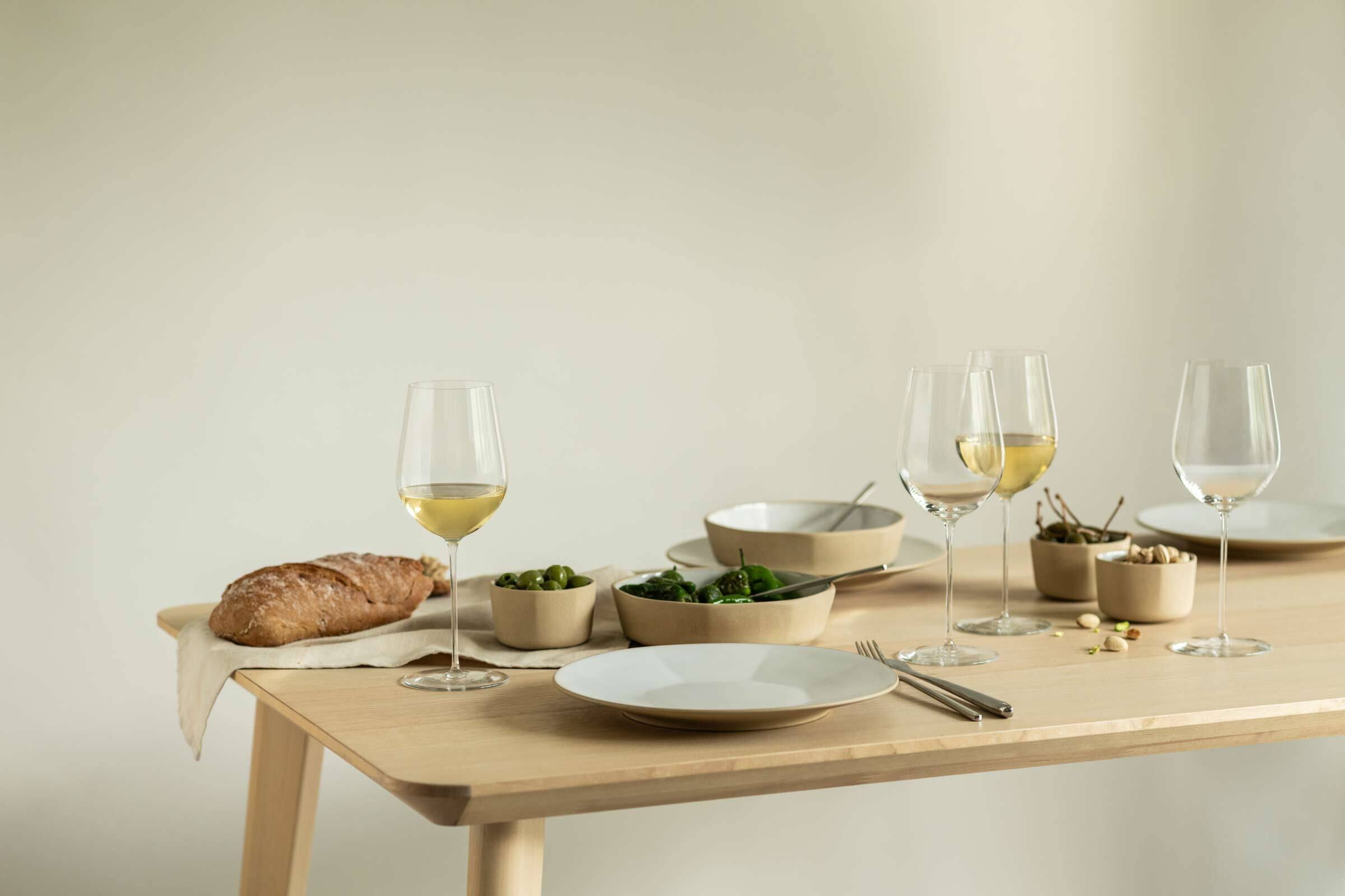 Zwiesel Glas Weißweinglas »Weißweingläser VUELO 517 ml 2er Set transparent« Spülmaschinengeeignet