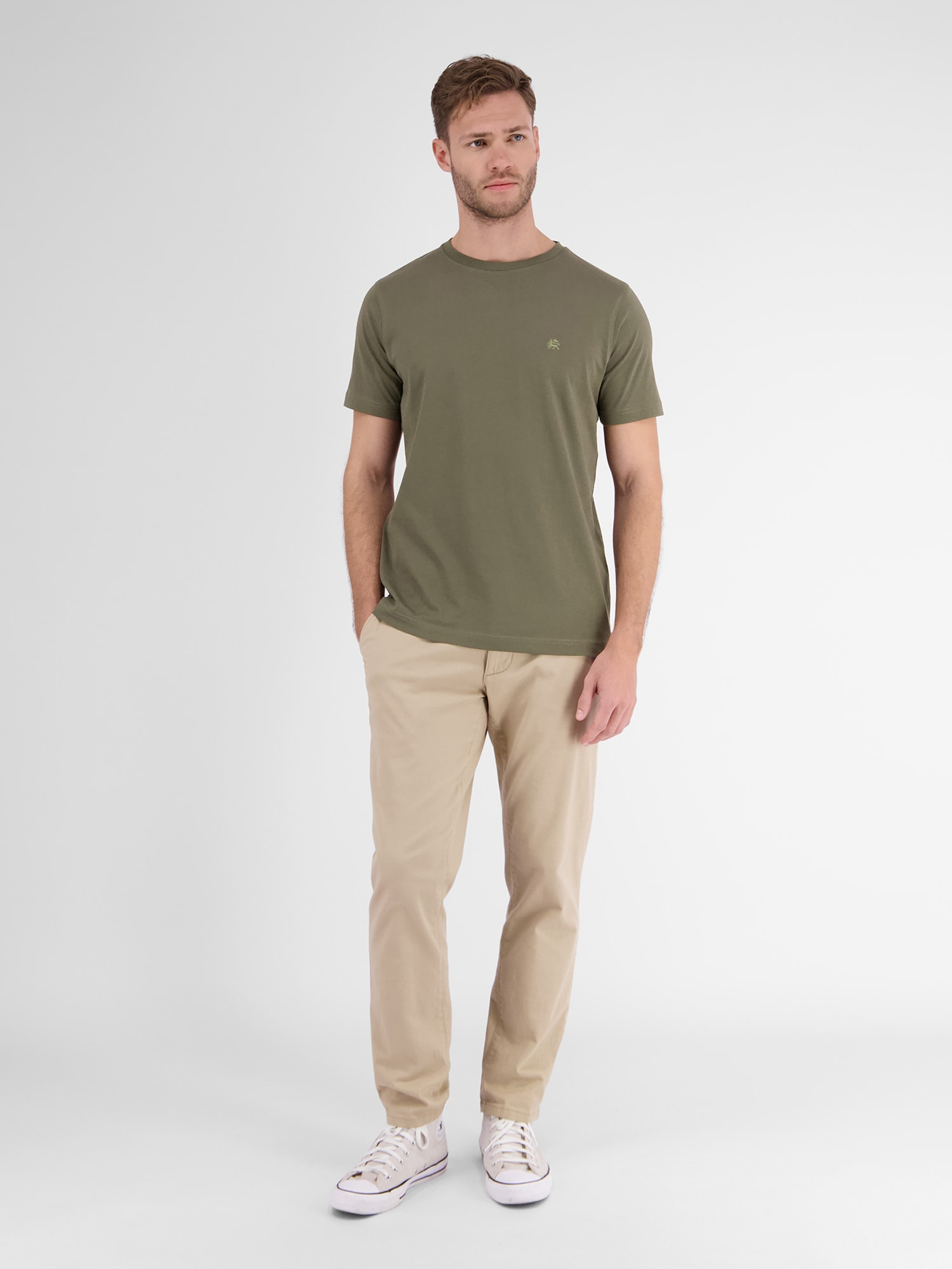 LERROS T-Shirt »LERROS Basic T-Shirt mit Logostitch, unifarben«