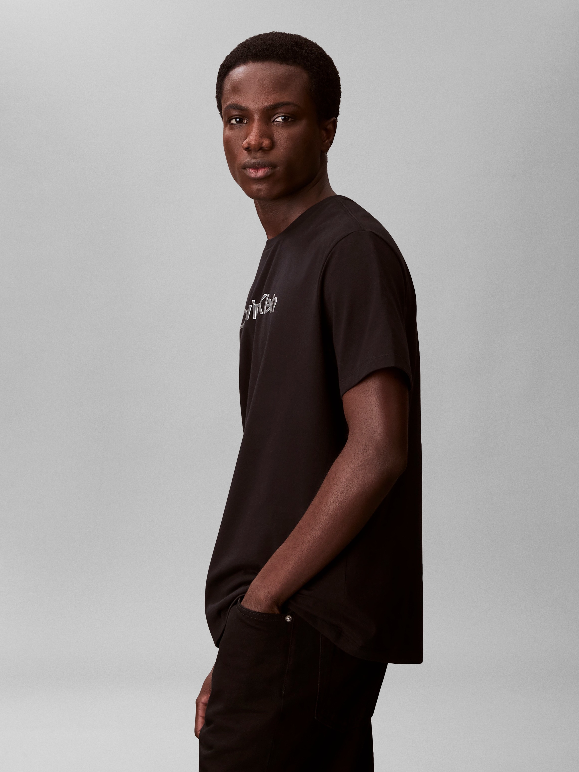Calvin Klein T-Shirt »30S EU WHOLESALE SPORTSWEAR GRAP« Regular fit mit Rundhalsausschnitt