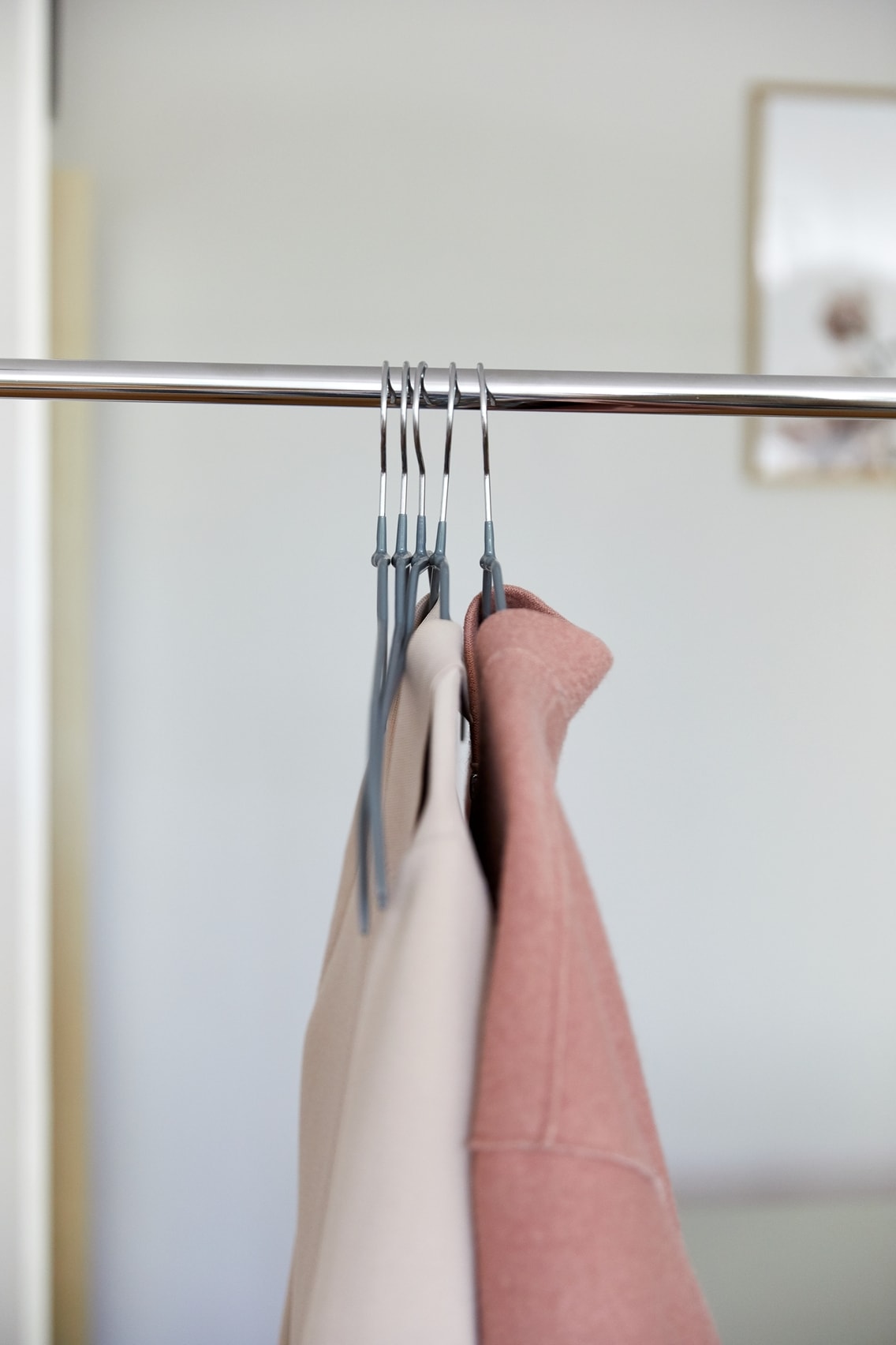 WENKO Kleiderbügel »Modell Alessia« rutschfeste Beschichtung, extra dünn, platzsparend