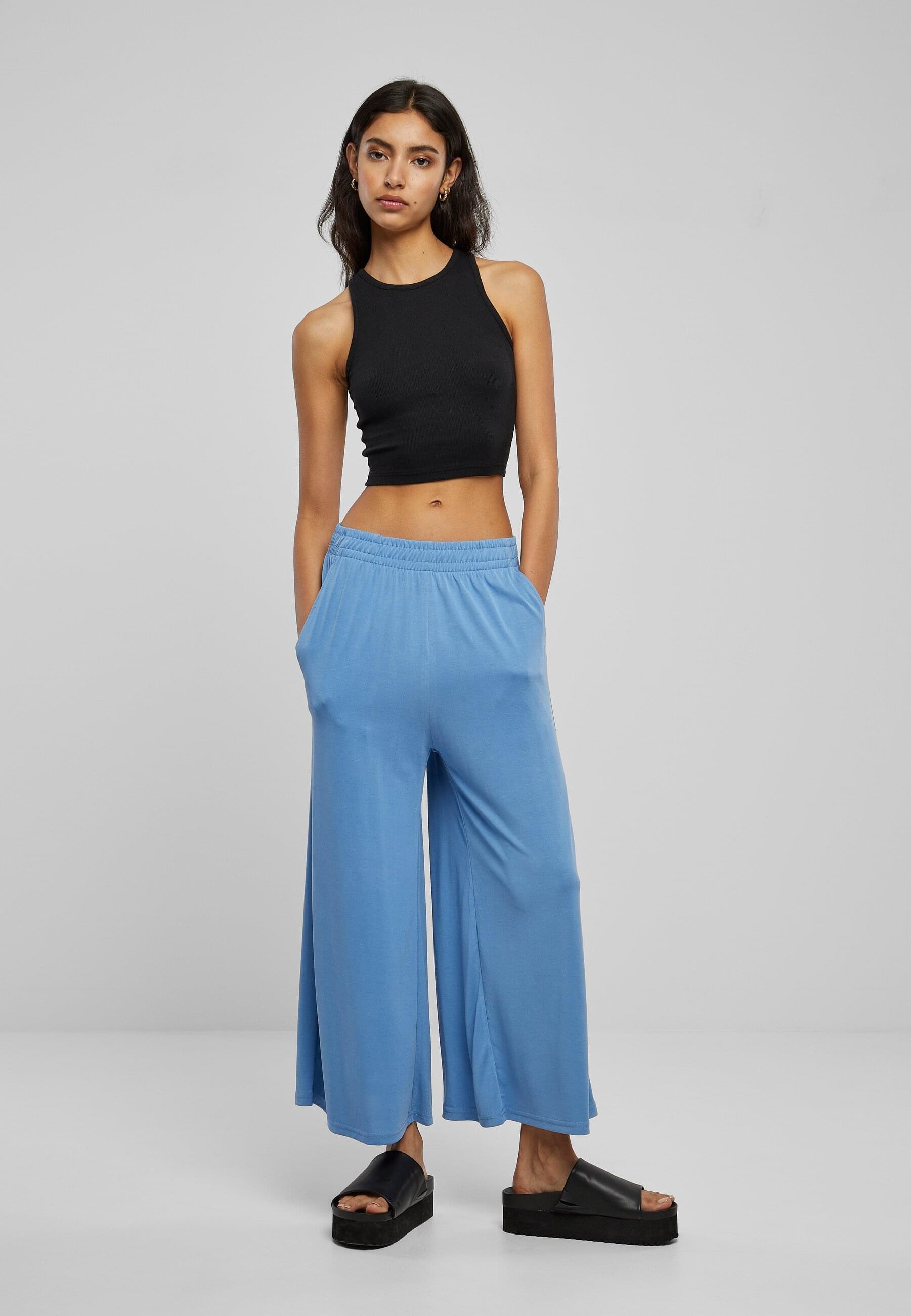 URBAN CLASSICS Bequeme Jeans »Urban Classics Damen Ladies Modal Culotte«, (1 tlg.)