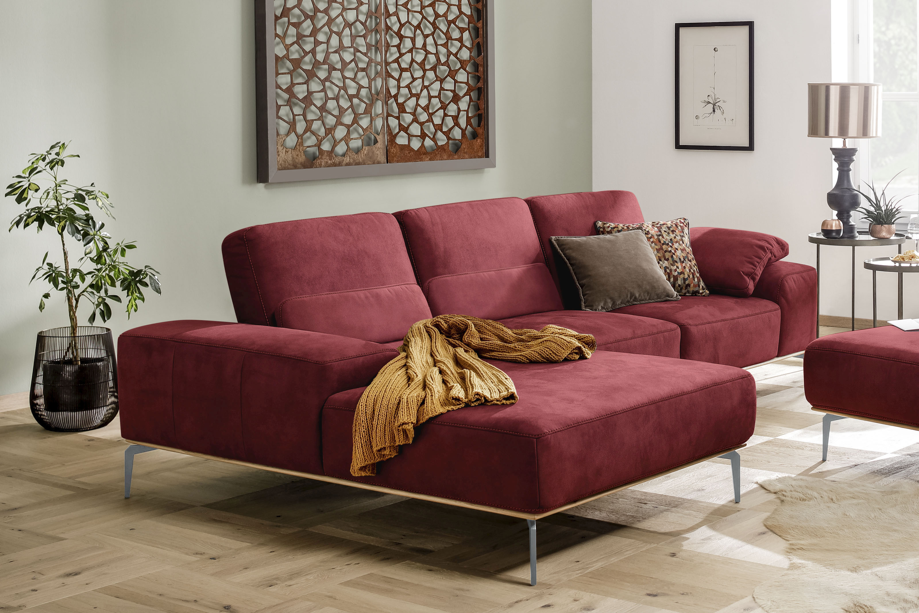 W.SCHILLIG Ecksofa "run, Designsofa mit tollem Sitzkomfort, bequem, Breite 299cm, L-Form" mit elegantem Holzsockel, Füße in Silber matt, Breite 299 cm