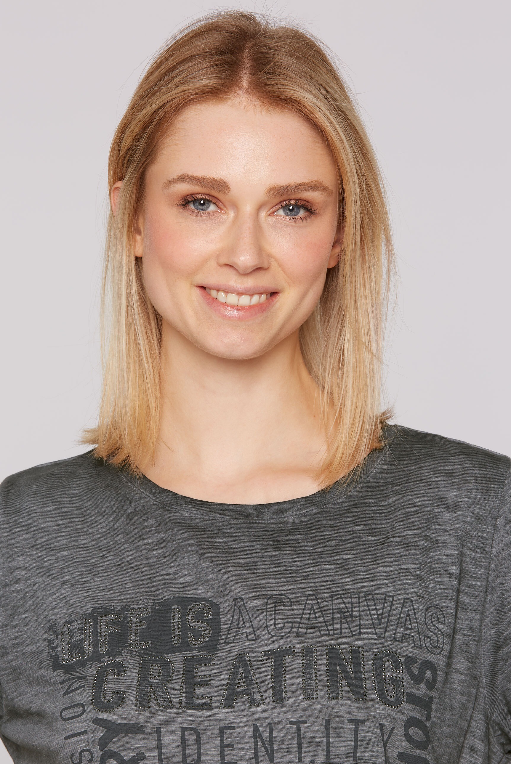 SOCCX Rundhalsshirt, aus Baumwolle