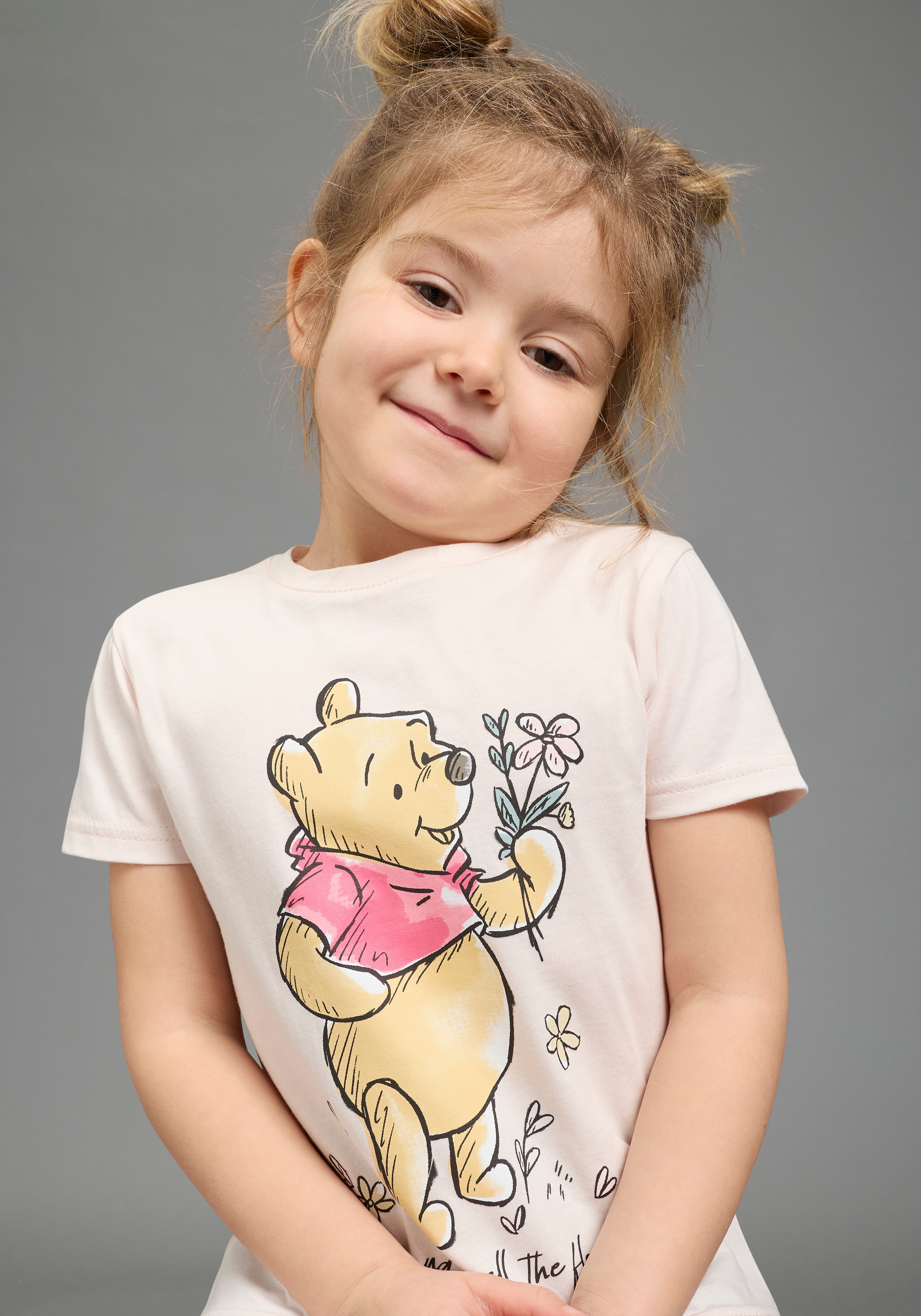 KIDSWORLD T-Shirt "WINNIE Puuh - Disney Shirt" Kurzarm, Rundhalsausschnitt, mit modischem Druck, Basic Passform