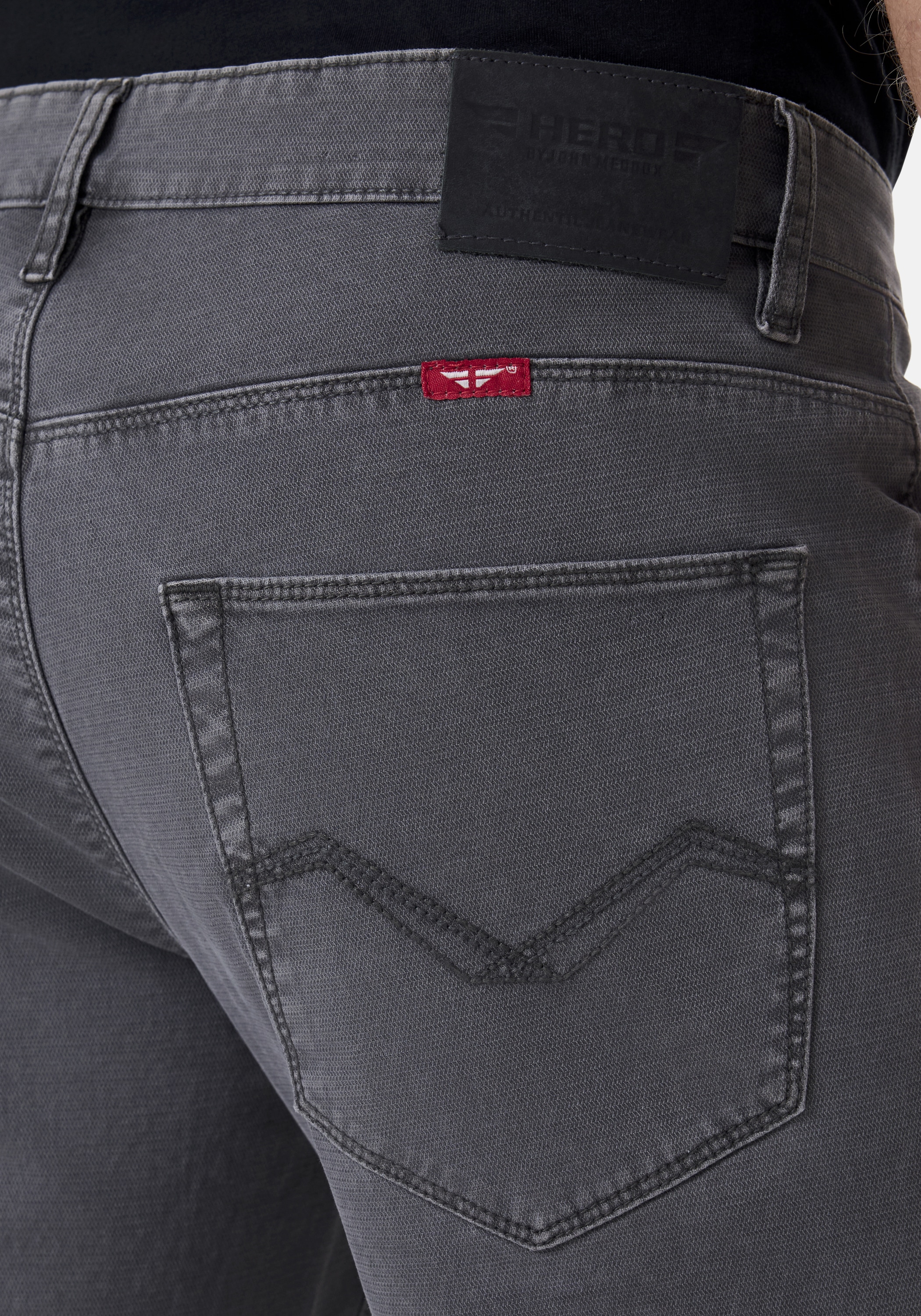 HERO by John Medoox 5-Pocket-Jeans »Denver Colour Regular Straight Stretch«, Straight Fit Casual Clean Wash Denim Jeans für Herren