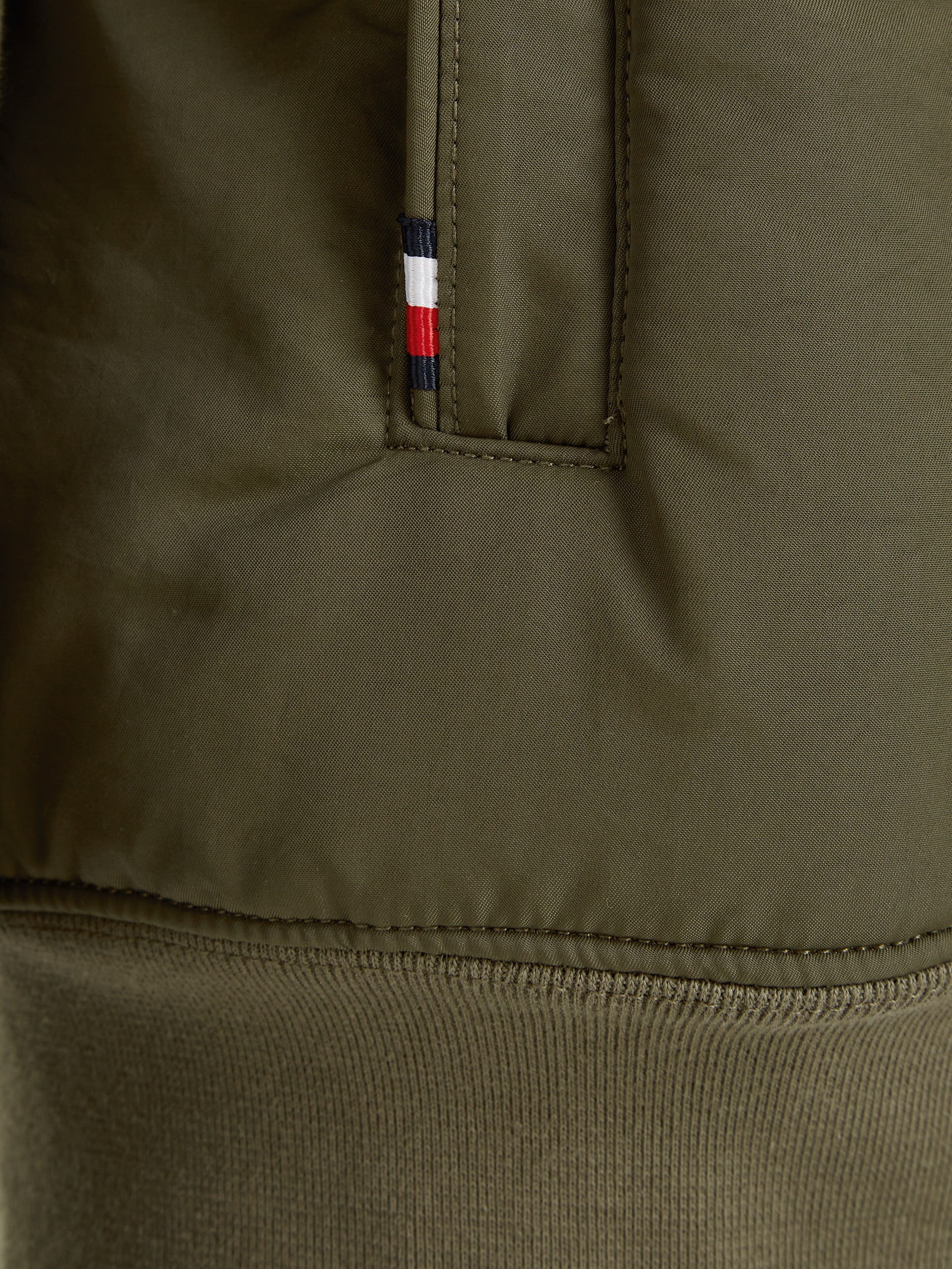 Tommy Hilfiger Sweatshirt »CLEAN MIX MEDIA STAND COLLAR«, mit Tommy Hilfiger -Branding am Rücken ▷ kaufen | BAUR