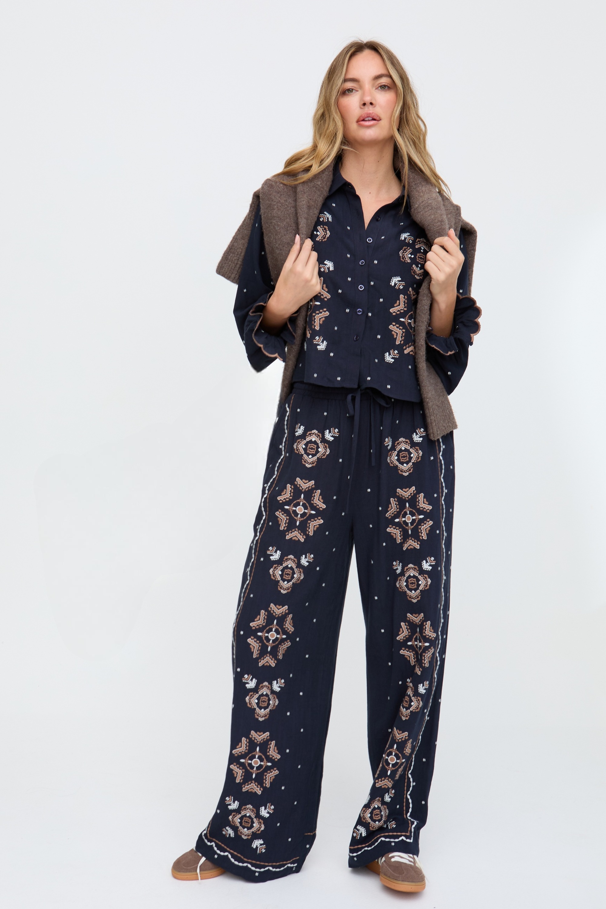 Raffaya Penny Boxy Embroidered Shirt Women's Navy 42 2